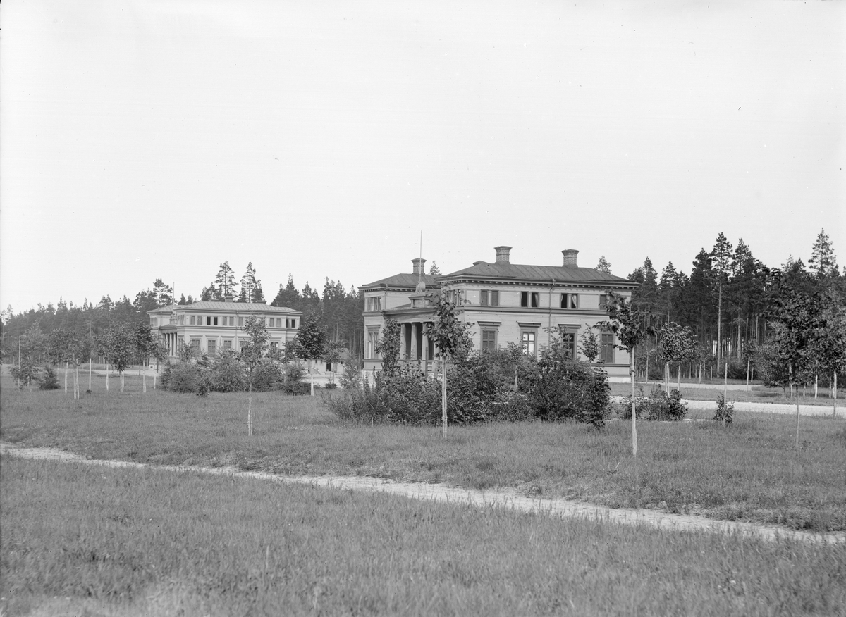 Henri Osti's Fotografiateliér, The main building at Marma shooting school, Marma camp, Älvkarleby parish, Uppland 1890