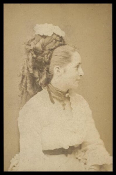 London Stereoscopic and Photographic Company, Guy Little Theatrical Photograph