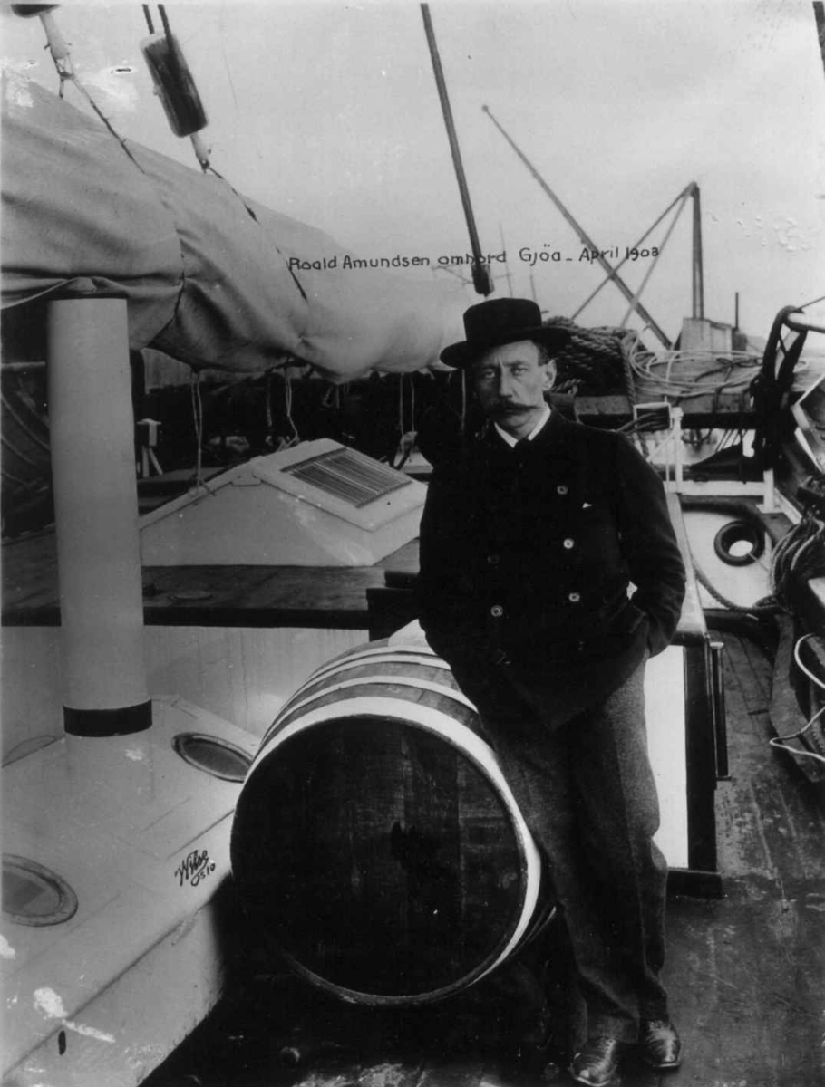 Anders Beer Wilse, Amundsen