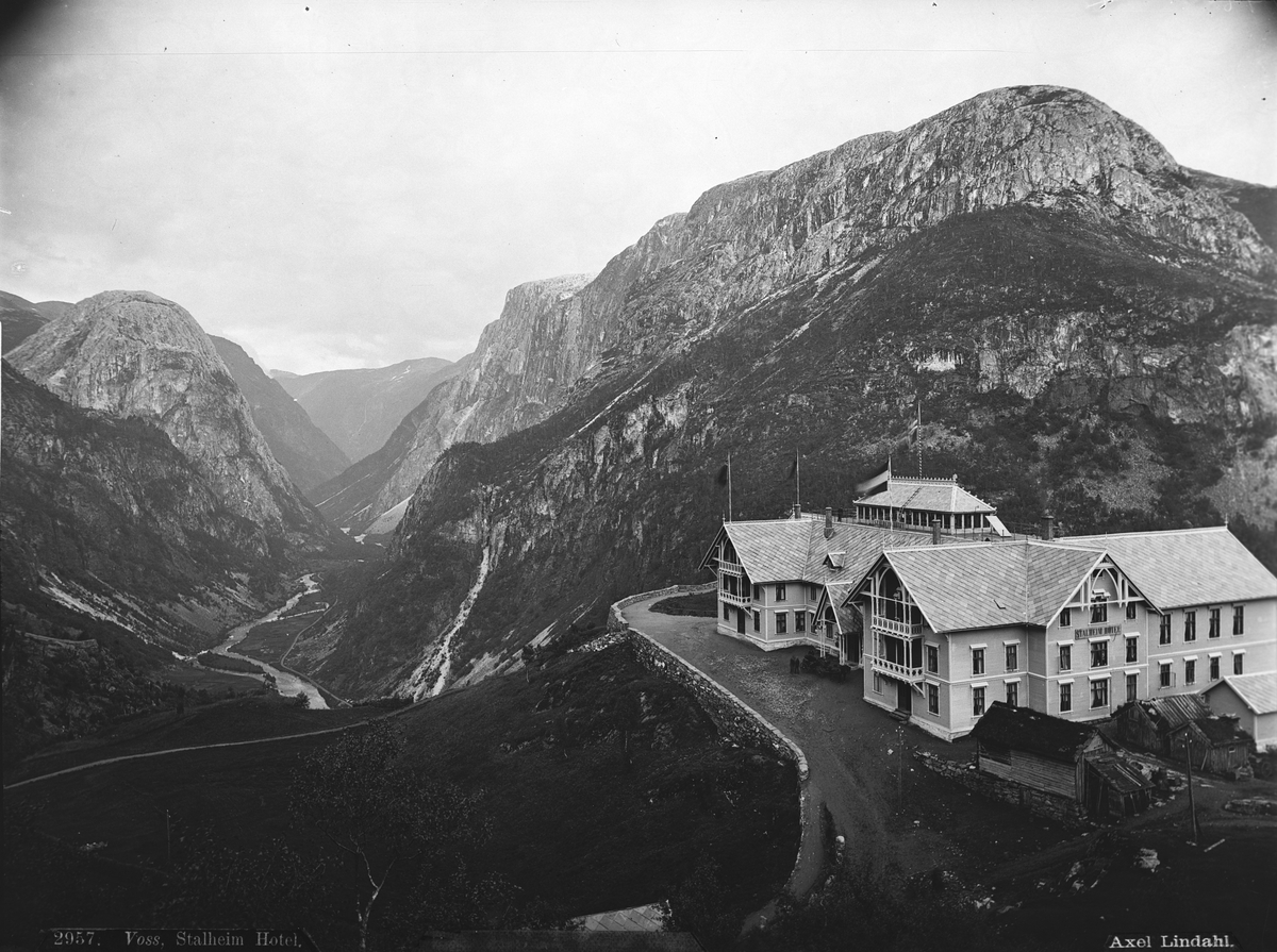 Axel Lindahl, Prot: Voss. Stalheim Hotel