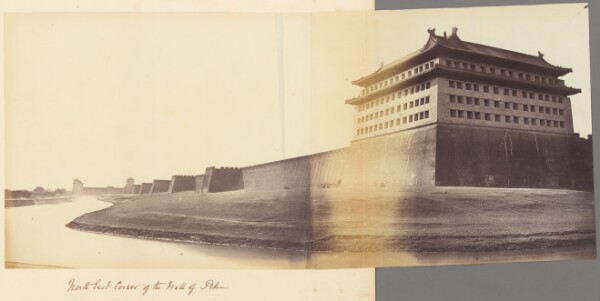 Felice Beato, [North East Corner of the Wall of Peking]