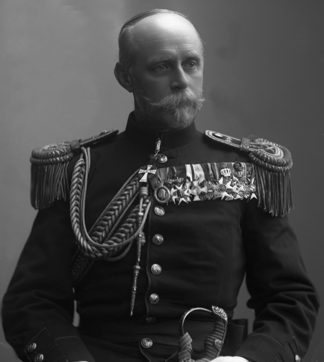 Gustav Borgen, Portrett, Einar Wilhelm Anton Martin Krohn i uniform.