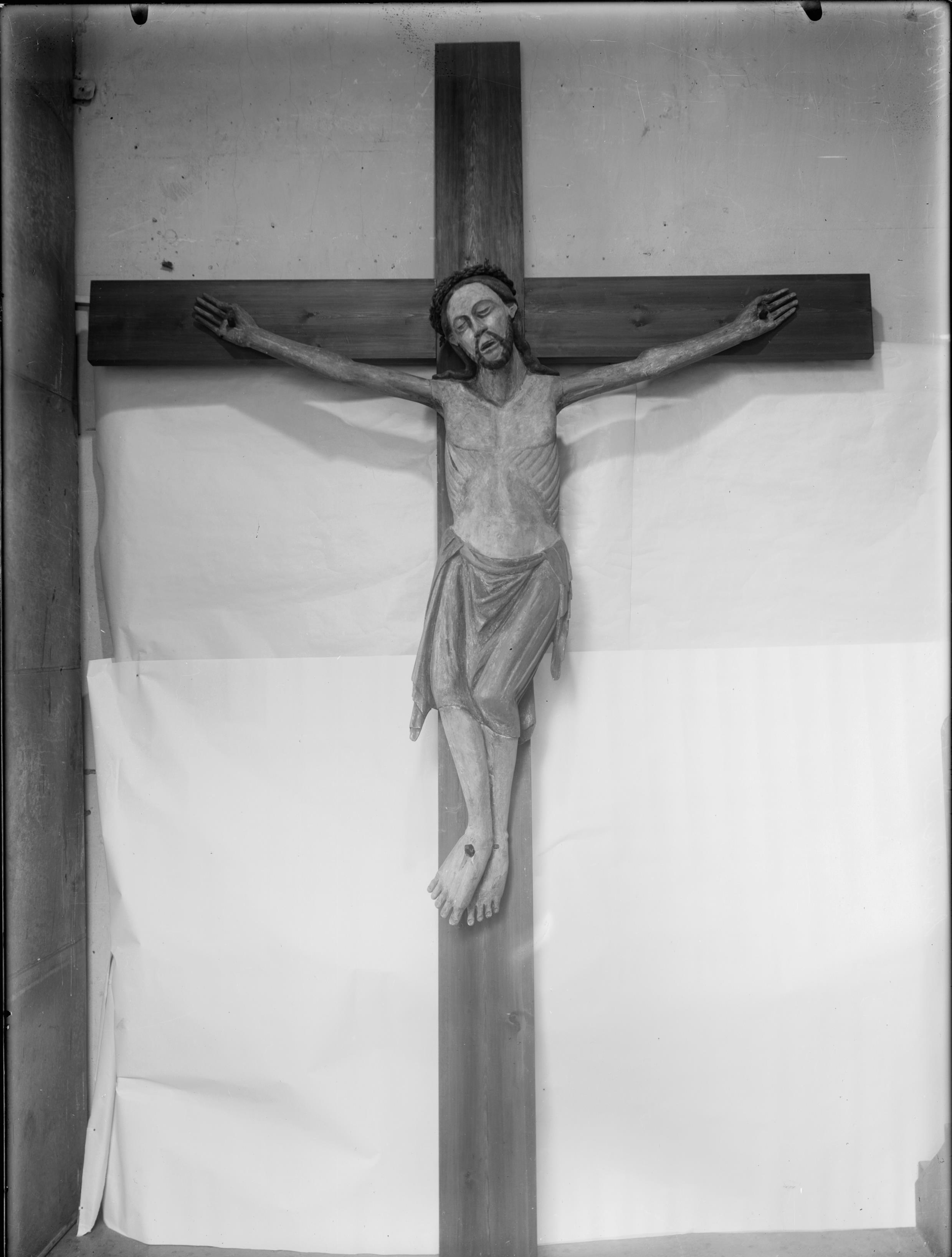 Alfred Nilson, Linderås kyrka