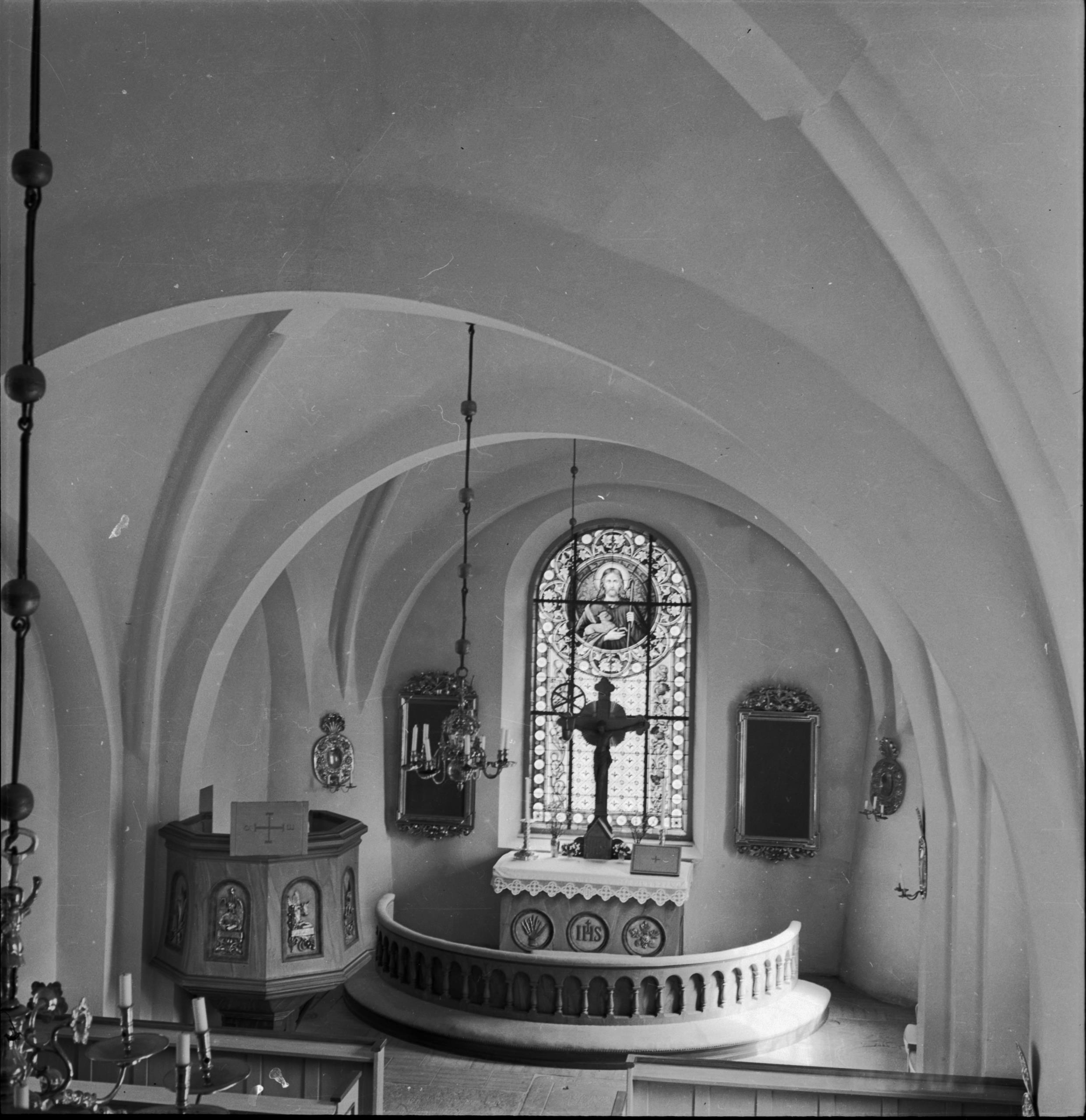 Ivar Schnell, Råby-Rönö kyrka