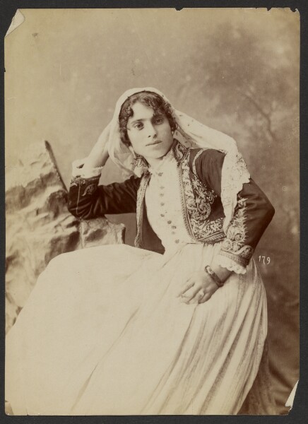 Unknown, [Portrait of woman with lace veil]