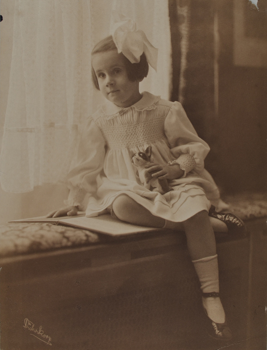 Minya Diez-Dührkoop, Renate Scholz