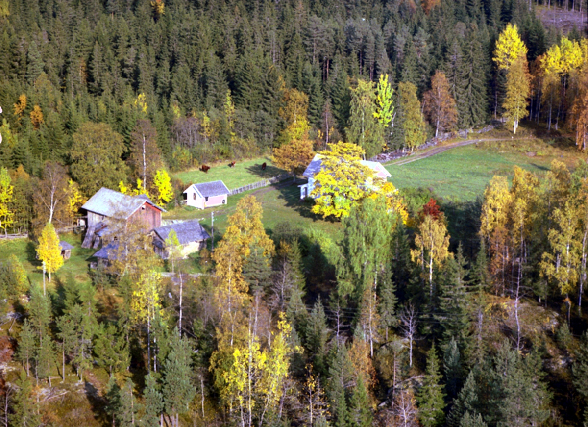 Widerøes Flyveselskap A/S, FLYFOTO VILLUMSVEEN, ÅSVANG