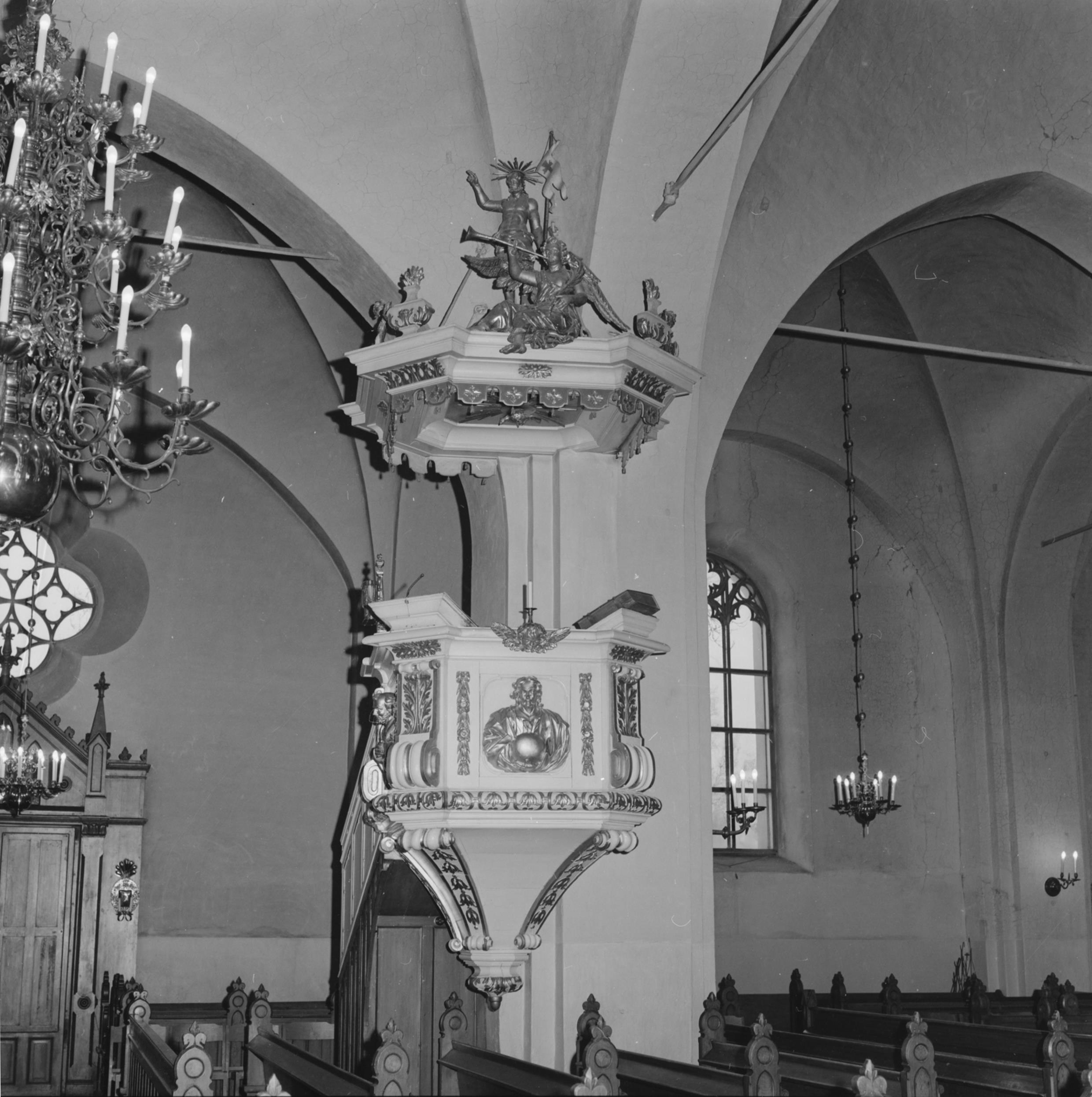 Marianne Bratt Gustafsson, Köpings kyrka