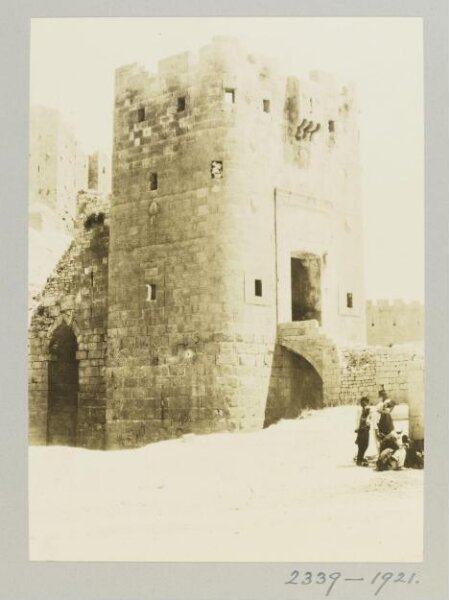 K.A.C. Creswell, Main entrance gateway in Citadel, Aleppo