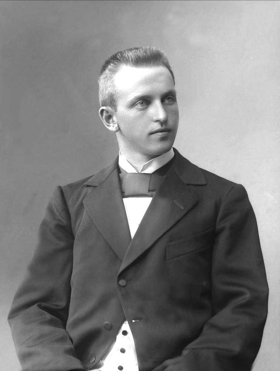Gustav Borgen, NFB.46352