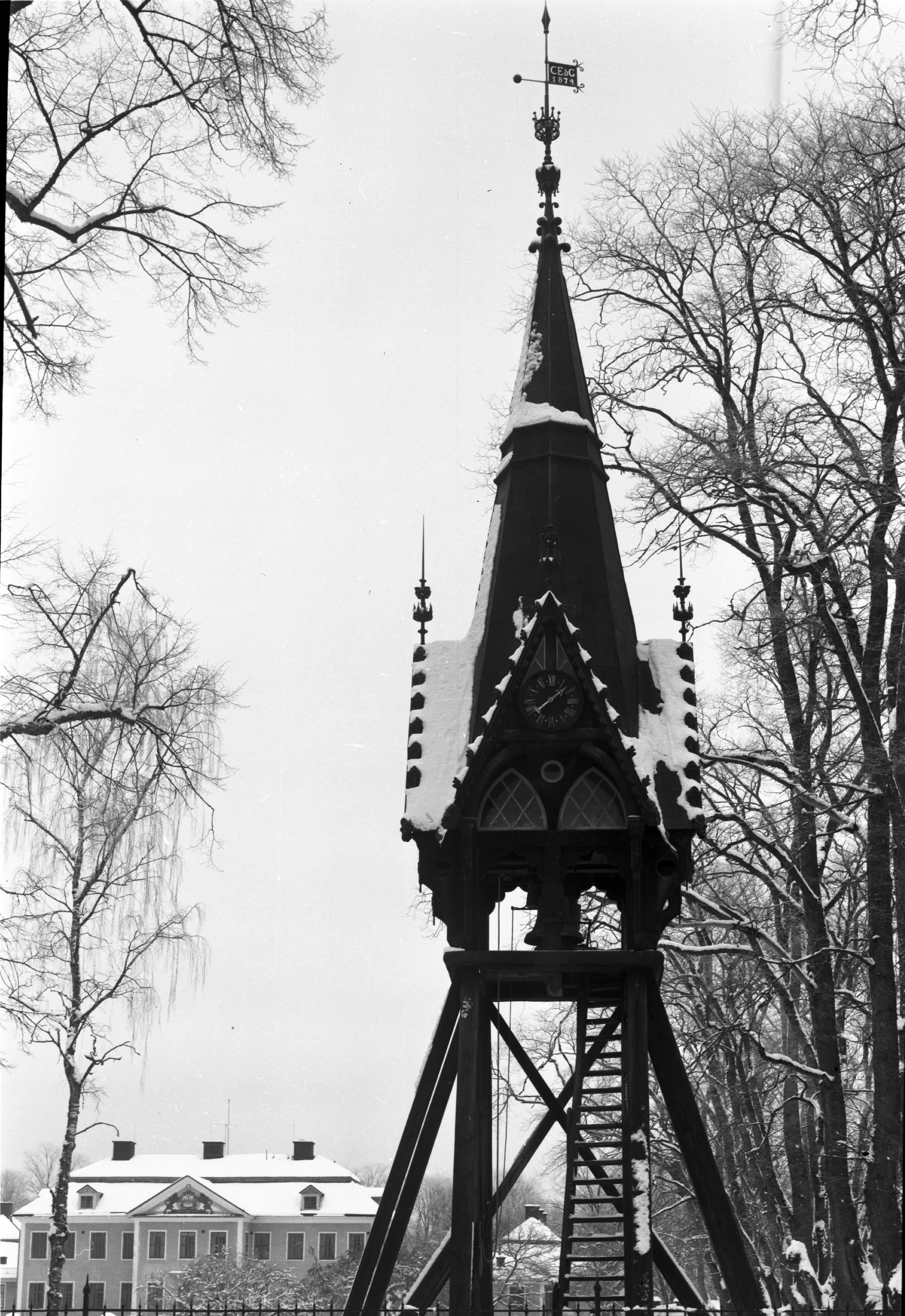 Reine Axel Unnerbäck, Lövstabruks kyrka