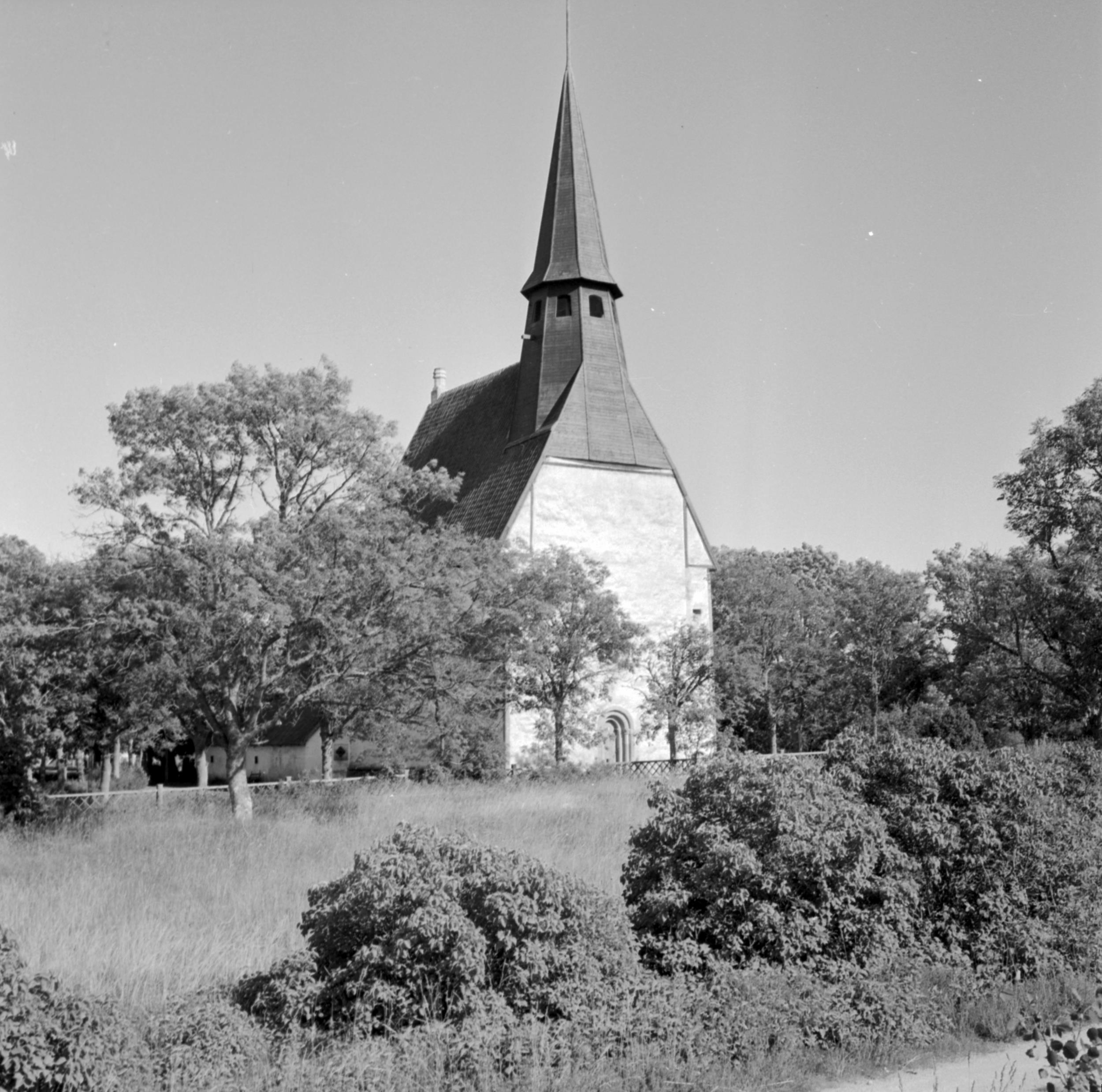 Nils Lagergren, Kräklingbo kyrka