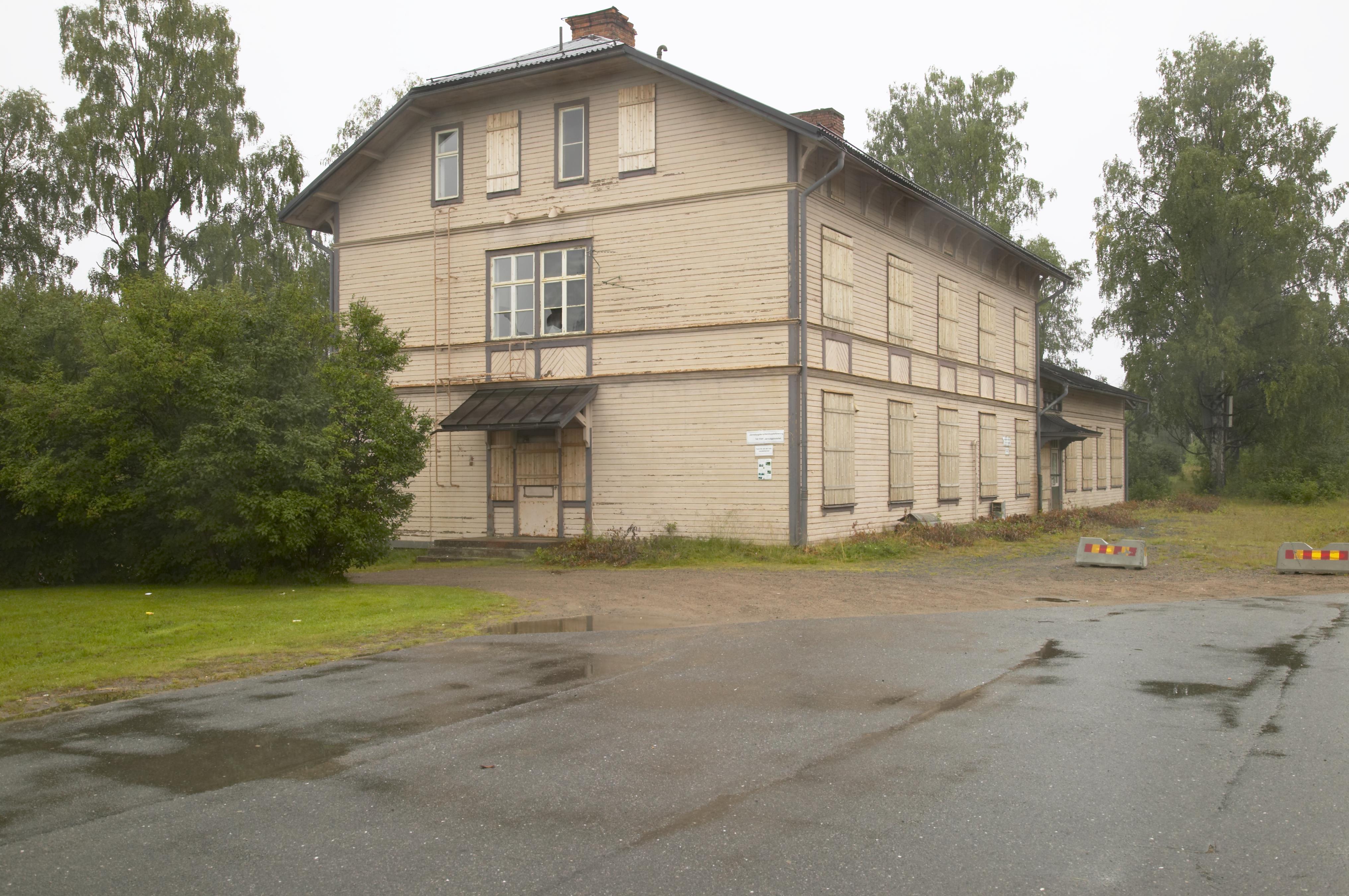 Bengt A Lundberg, Stationshuset i Jörn