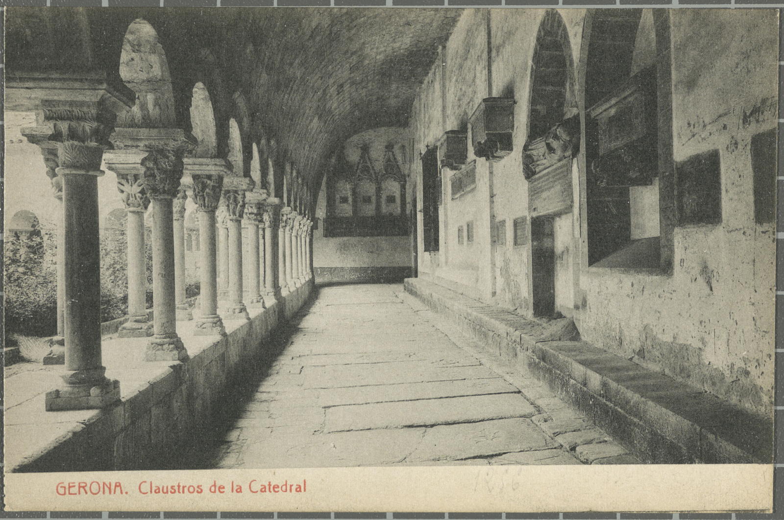 Desconegut, 40 - Gerona. Claustros de la Catedral.