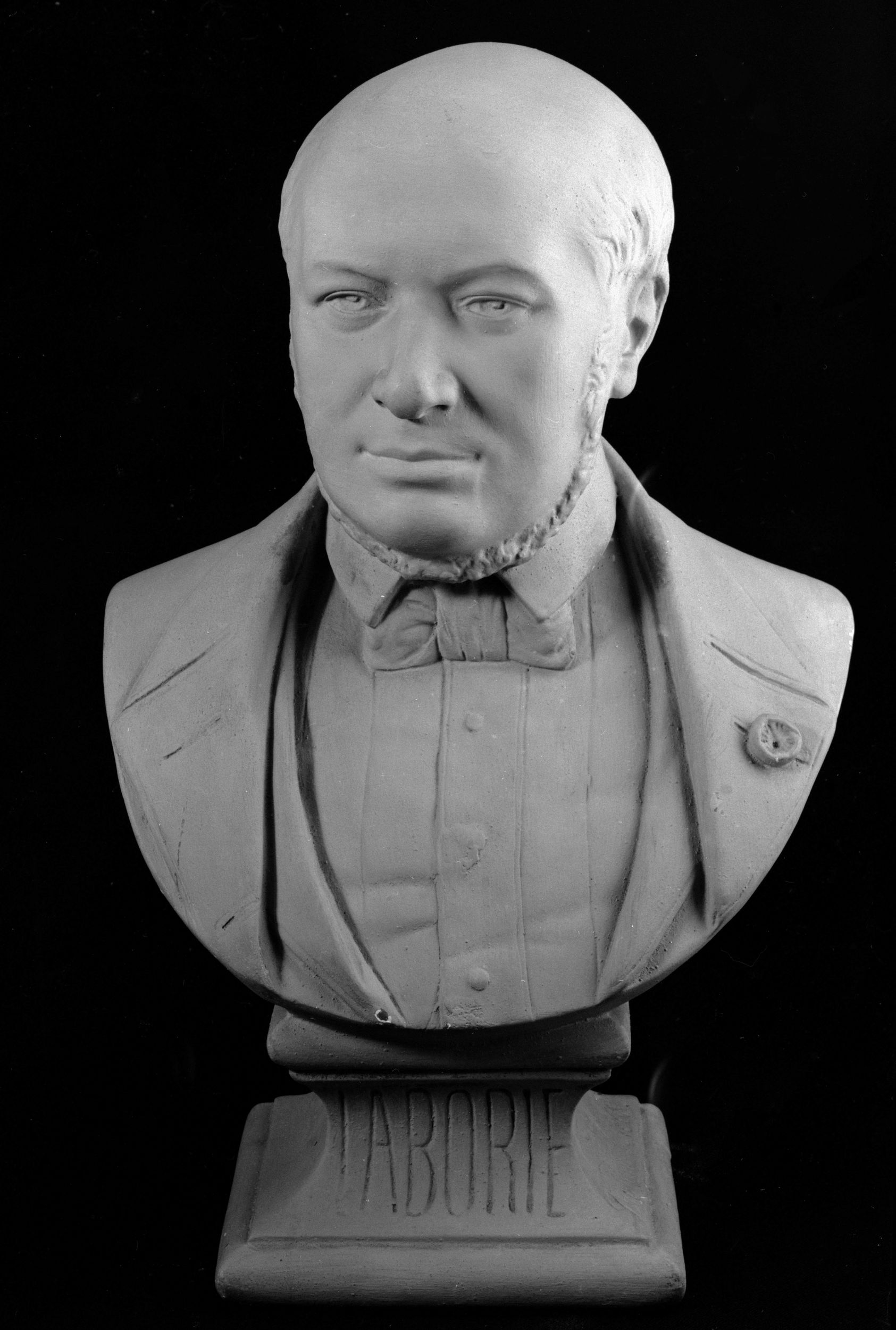 Jean Pierre Dantan, Portrait sérieux de Jean-Edouard Laborie (1813-1868), médecin.