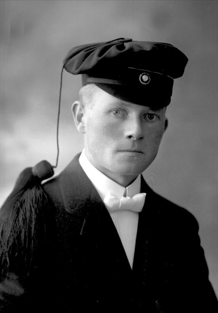 Gustav Borgen, Portrett, student Tarald Songe.