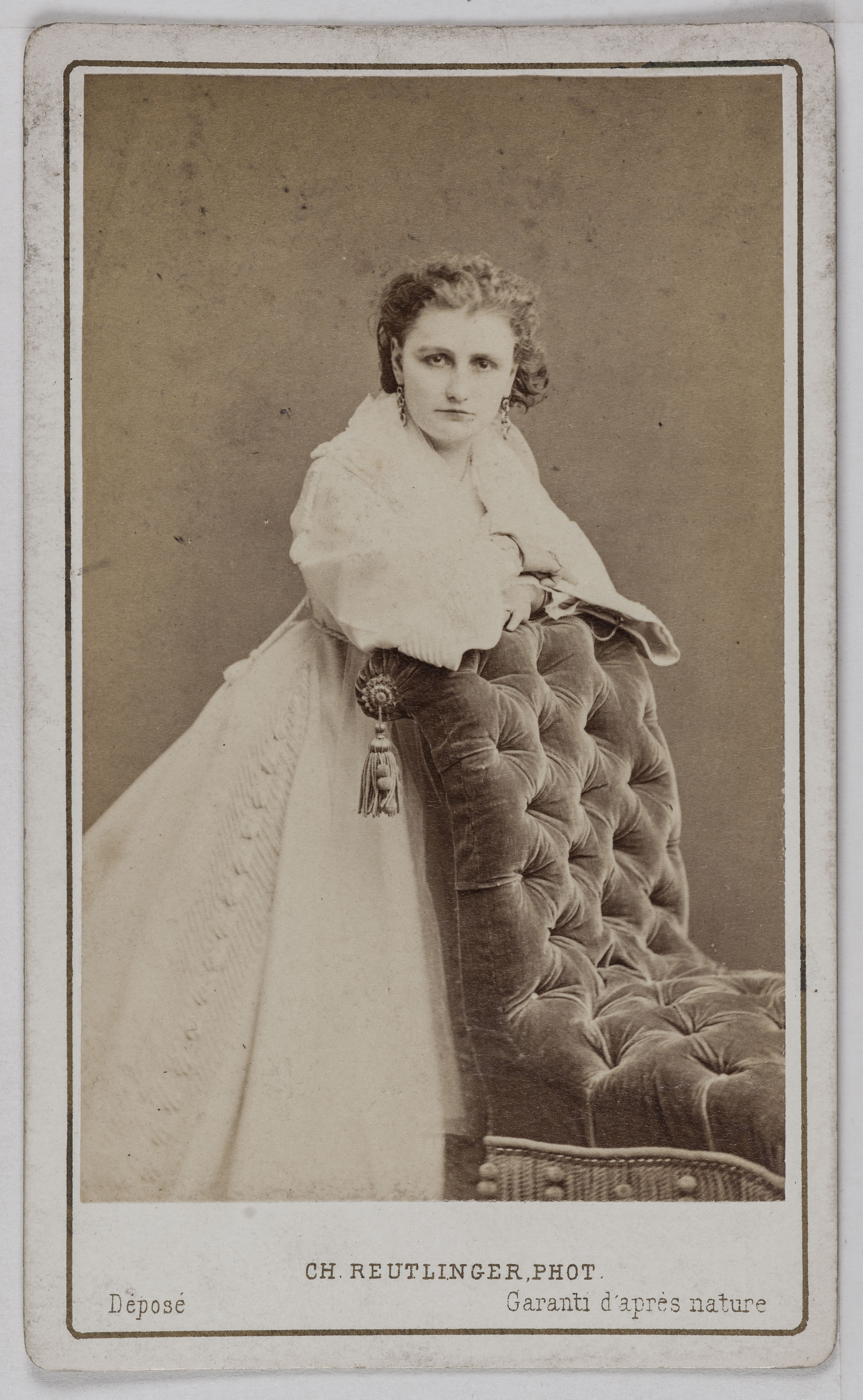 Charles Reutlinger, Portrait de Marié Irma, (sœur de Galli et de Paola Marié), (actrice)