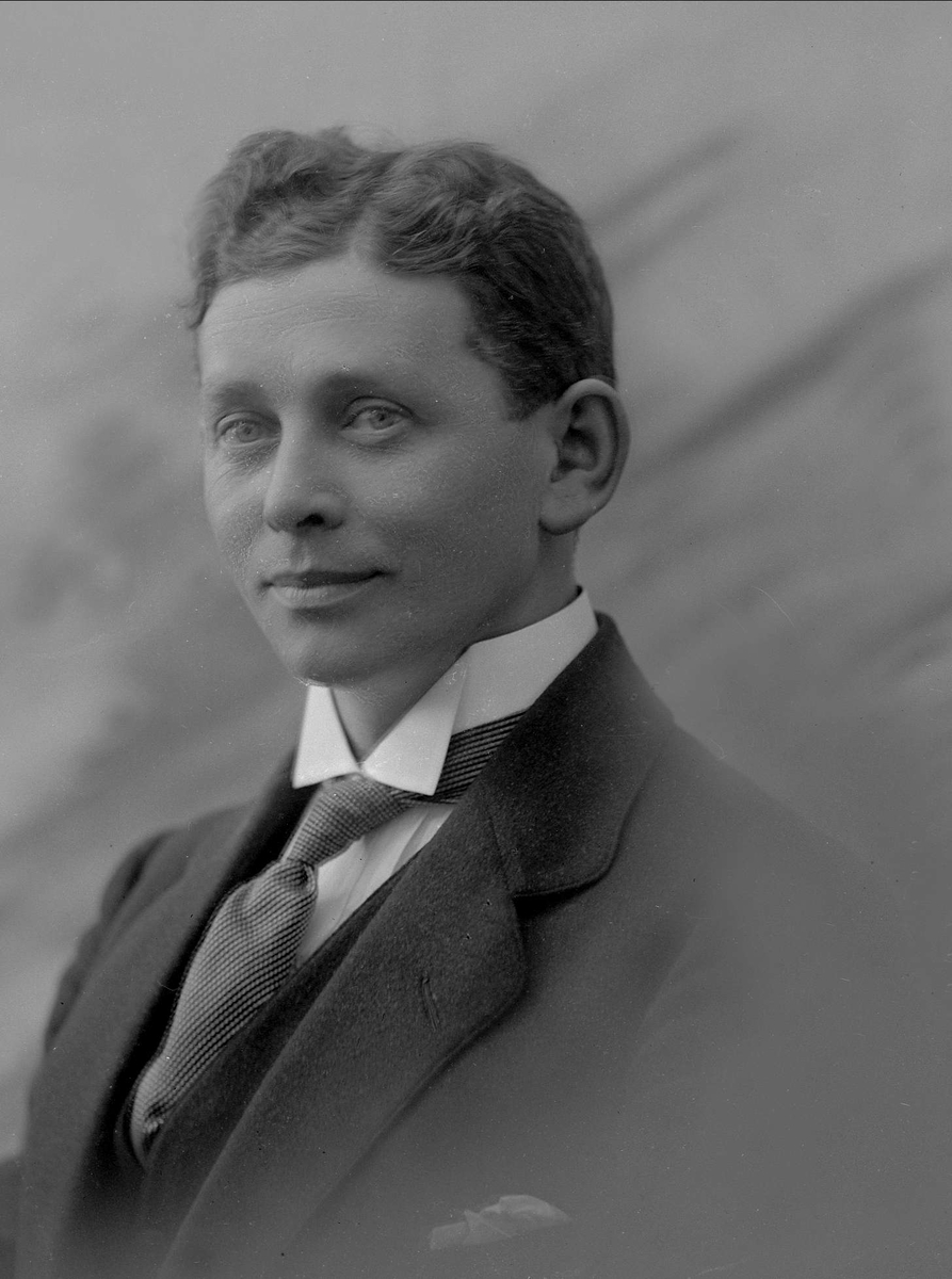 Gustav Borgen, NFB.38437