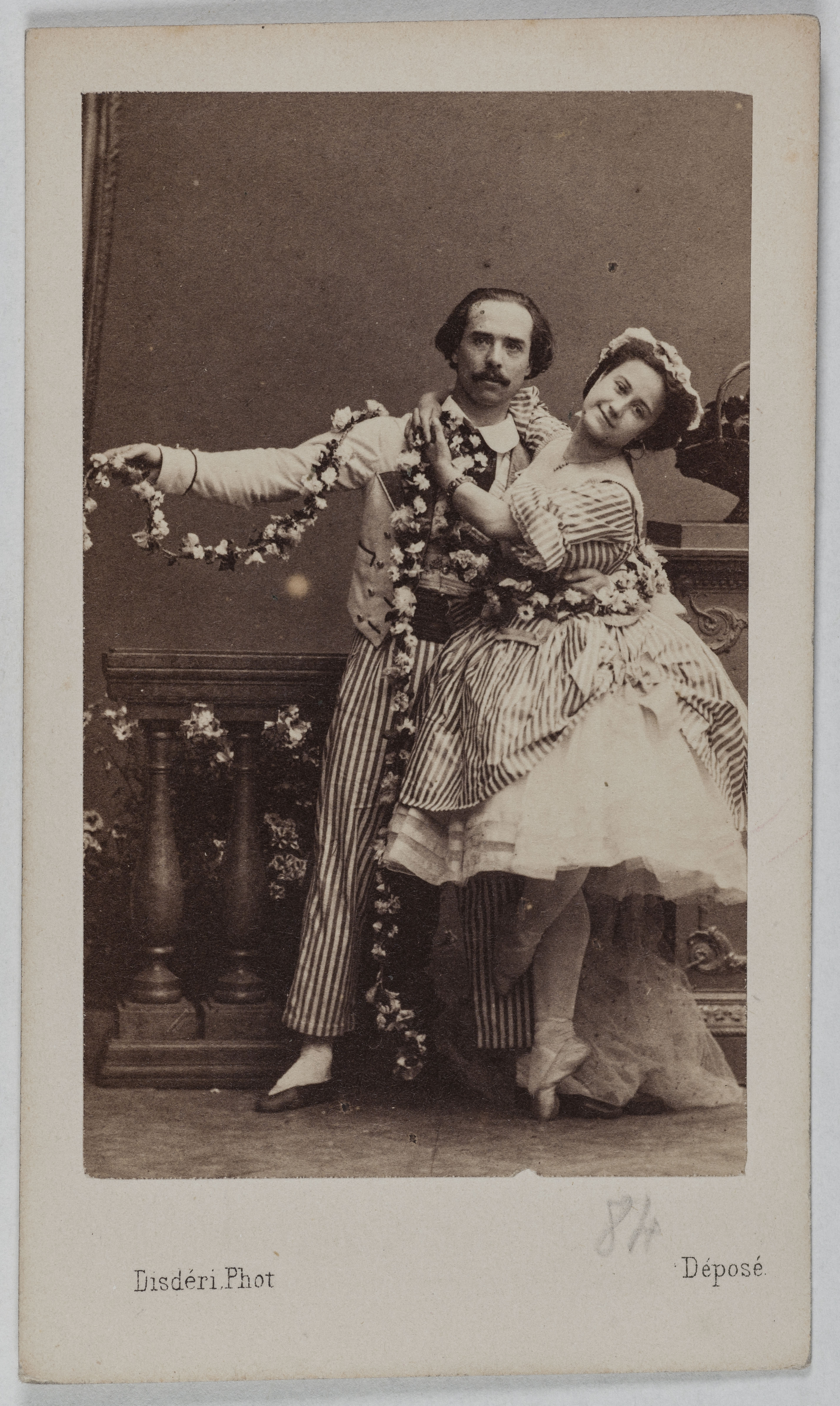 André-Adolphe-Eugène Disdéri, Portrait de Fiocre Louise, (dit Colin) (danseuse) et Mérante