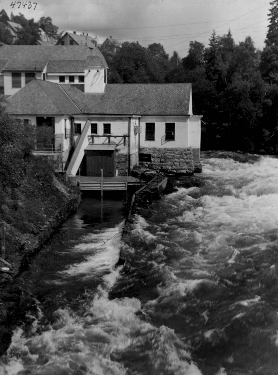 Anders Beer Wilse, Voss Kraftstasjon, Voss.