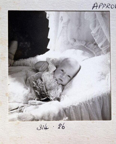 Beaton, Cecil (Sir), Photograph