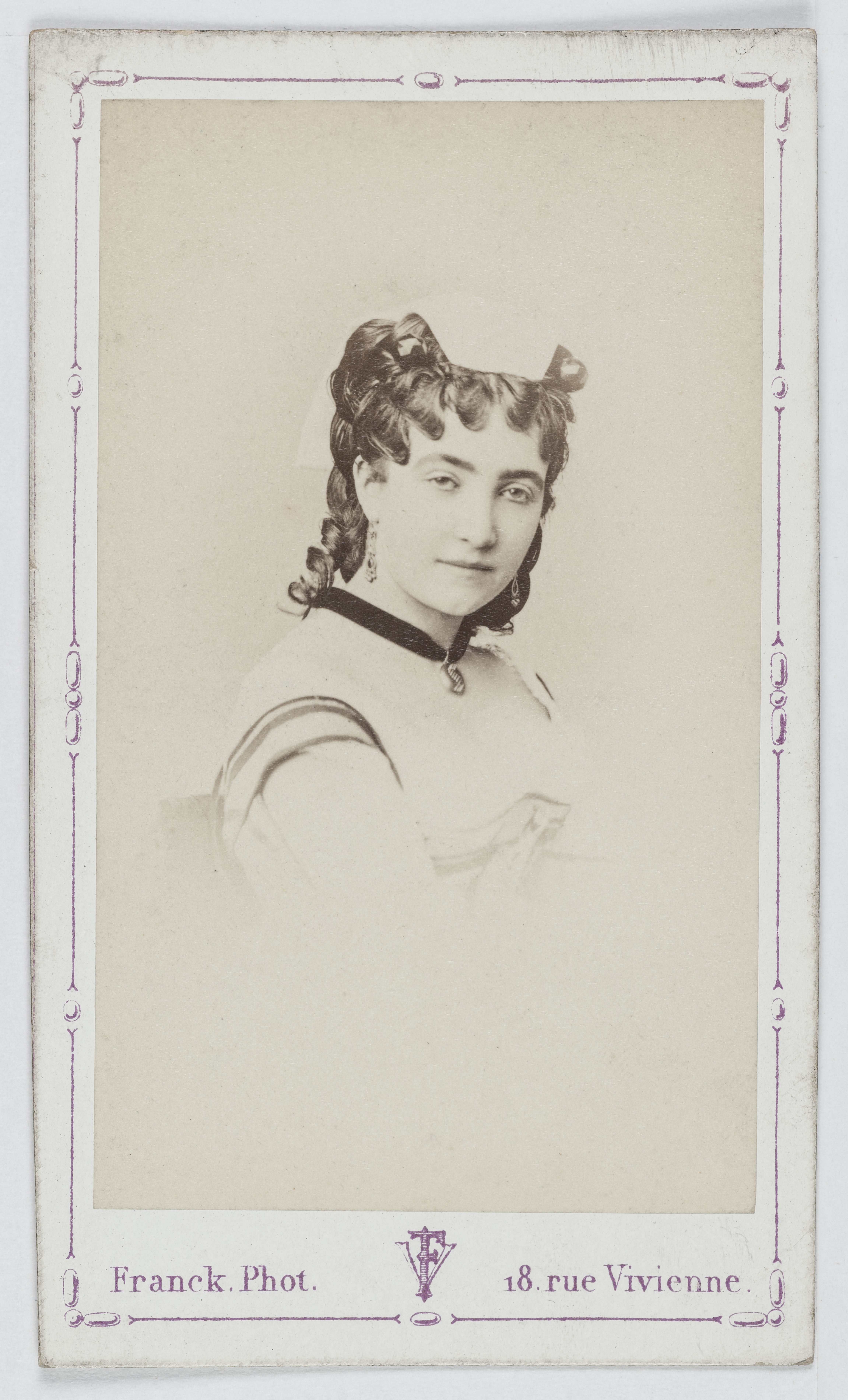 Franck, Portrait de Sidonie, actrice.