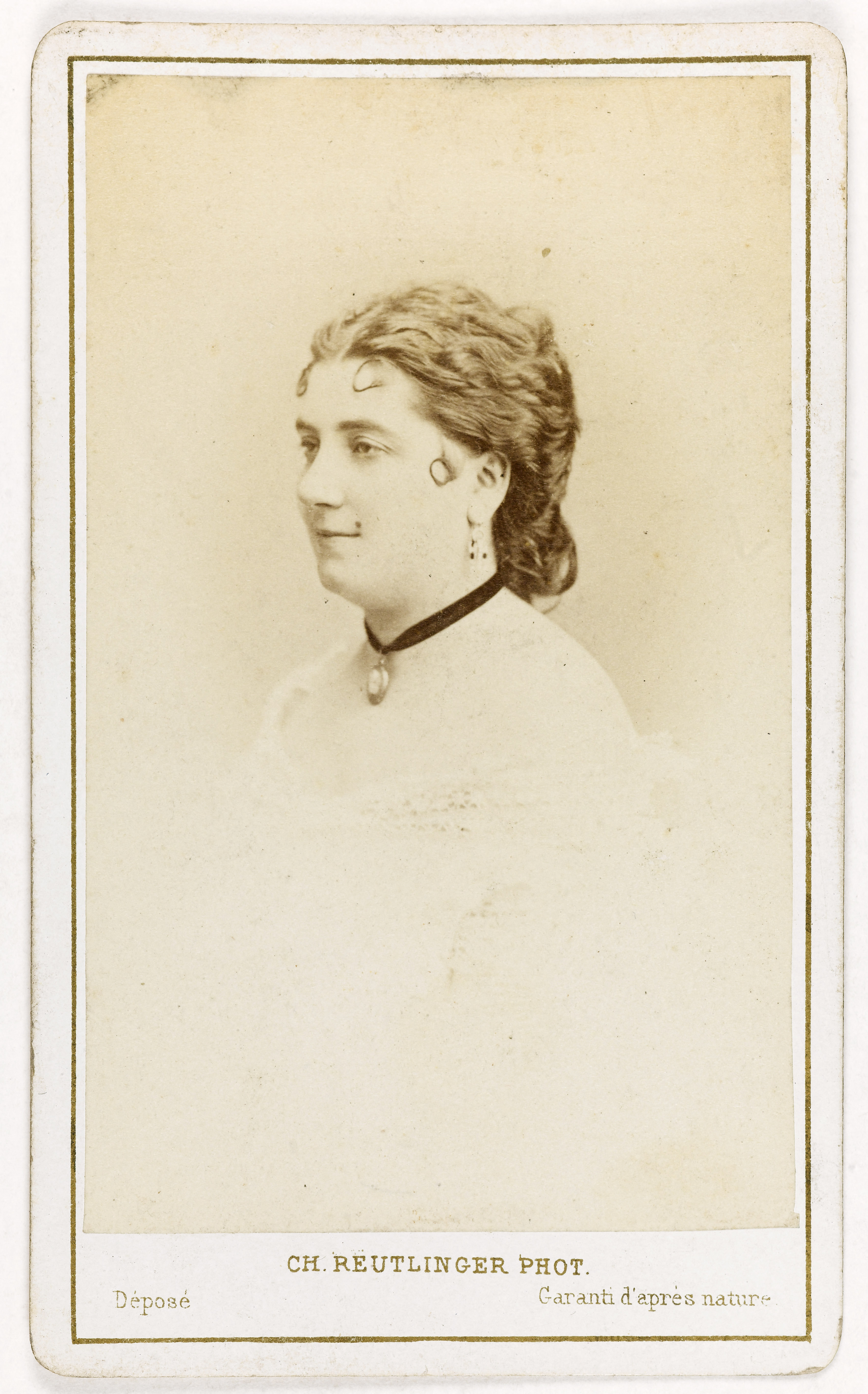 Charles Reutlinger, Portrait de Thouret Léonie, (actrice)