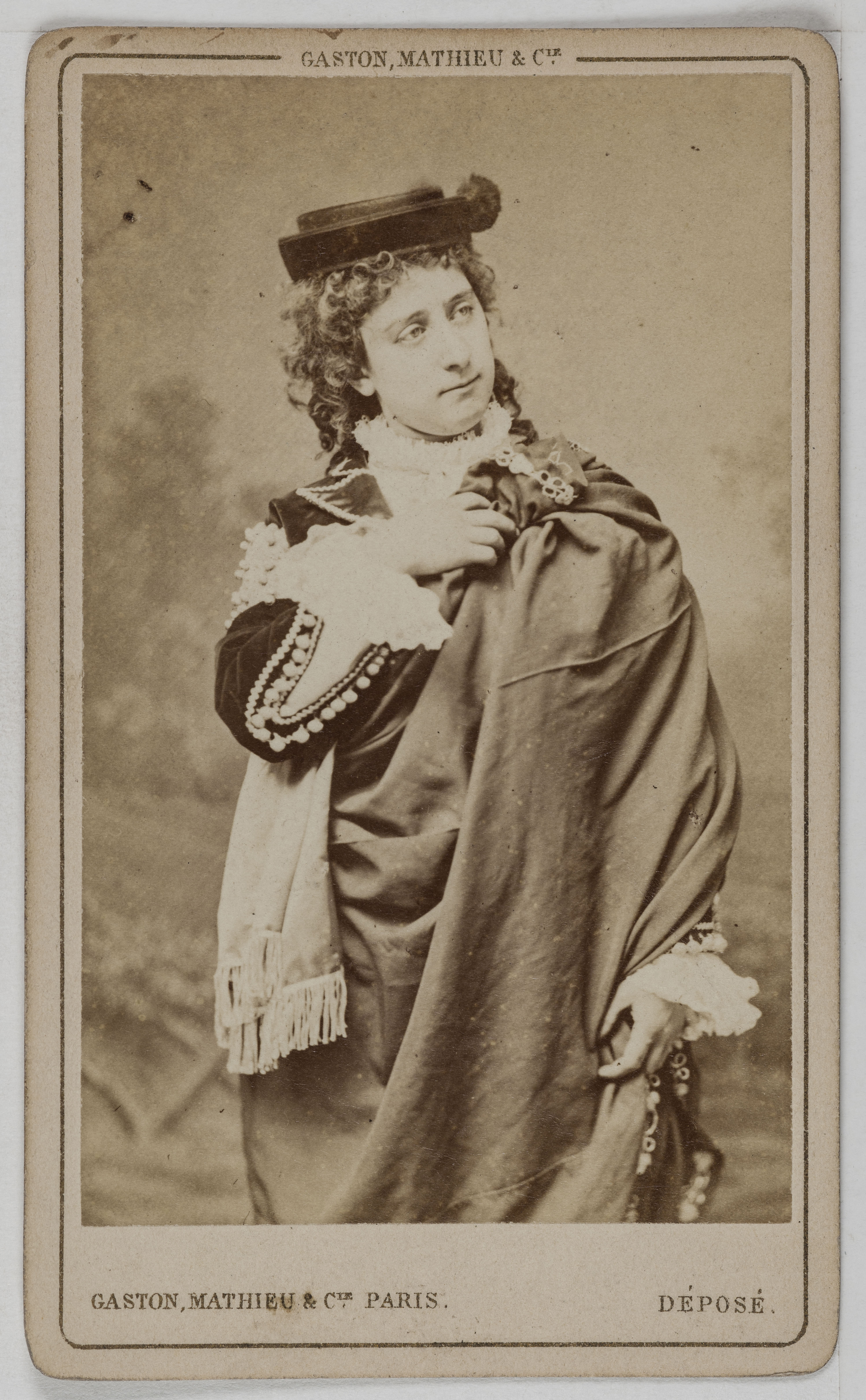 Mathieu & Cie Gaston, Portrait de Lyod, (actrice)