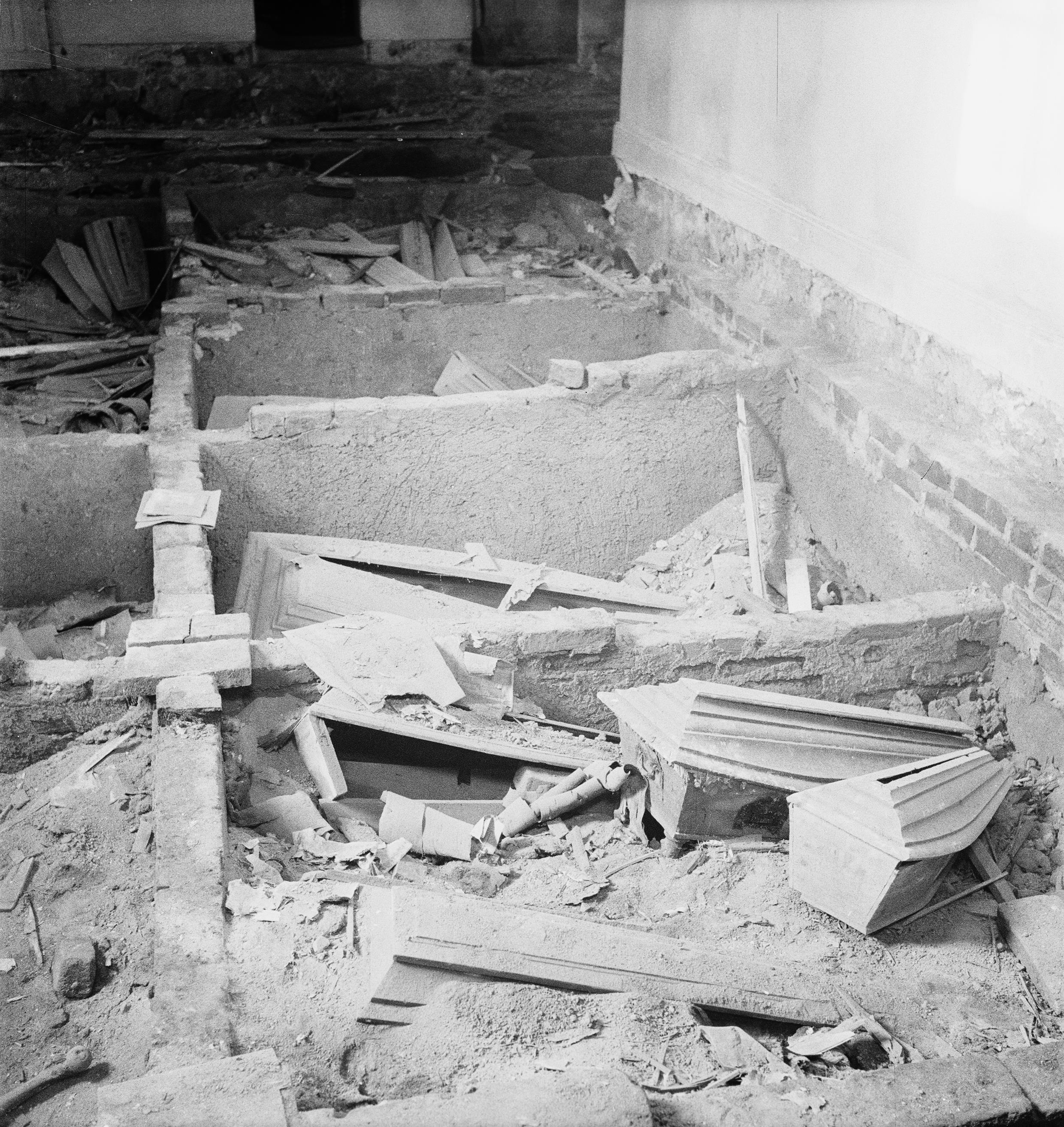 Per Olof Westlund, Skå kyrka