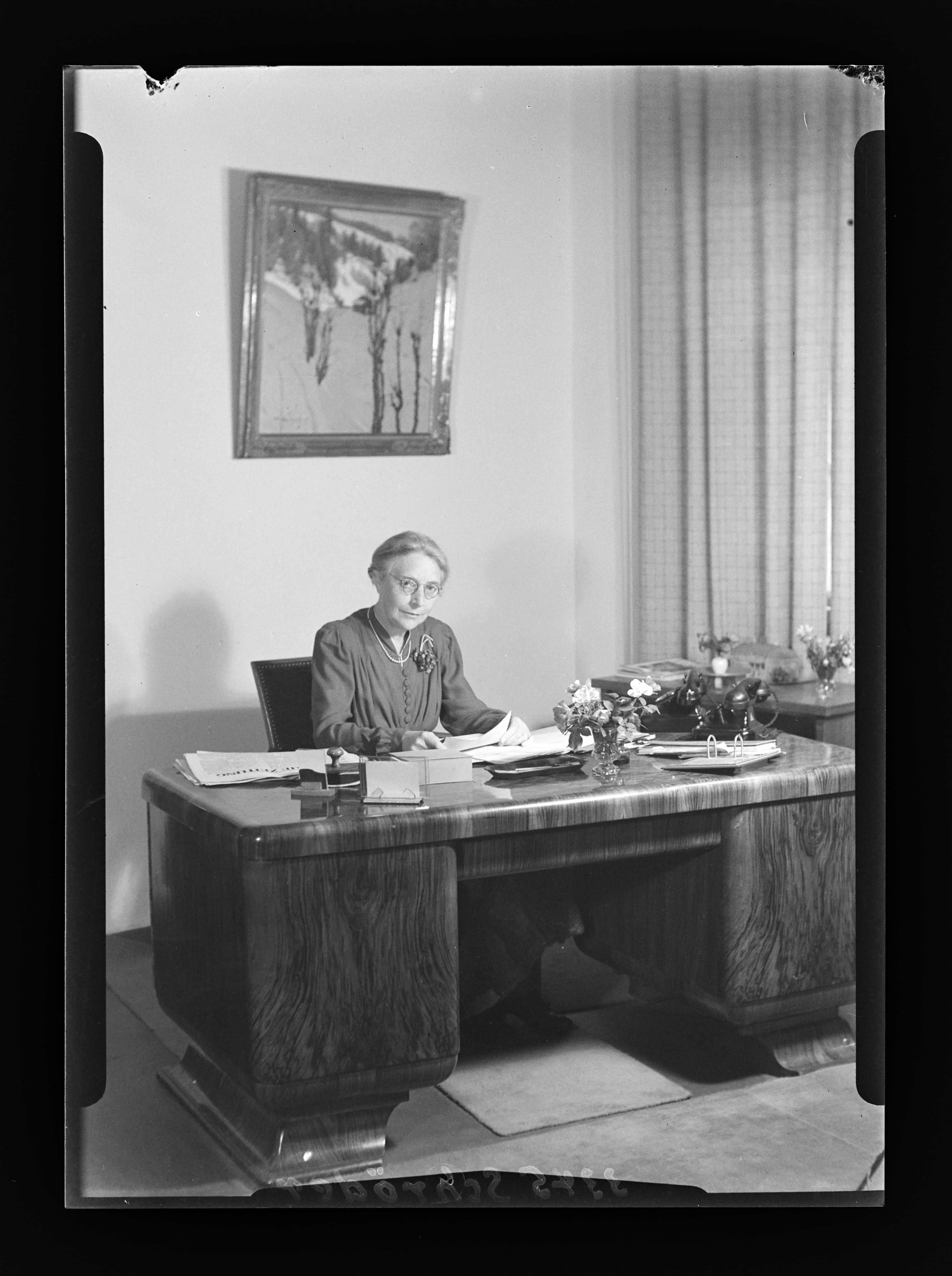 Gerda Schimpf, Politikerinnenporträt Louise Schroeder (1887-1957) (4)