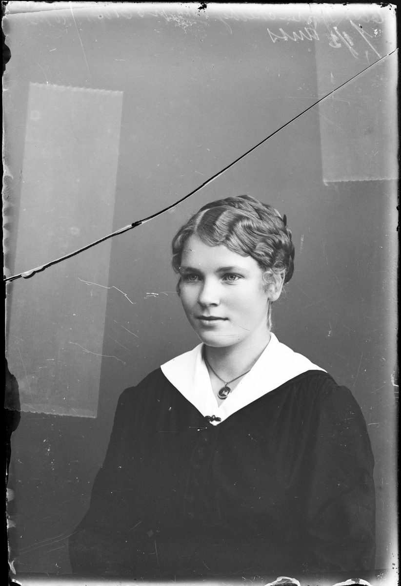 Skötsner-Edhlund, Elsa Sjögren från Mälby, Börstil socken, Uppland