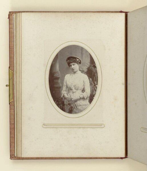 Unknown, Photograph