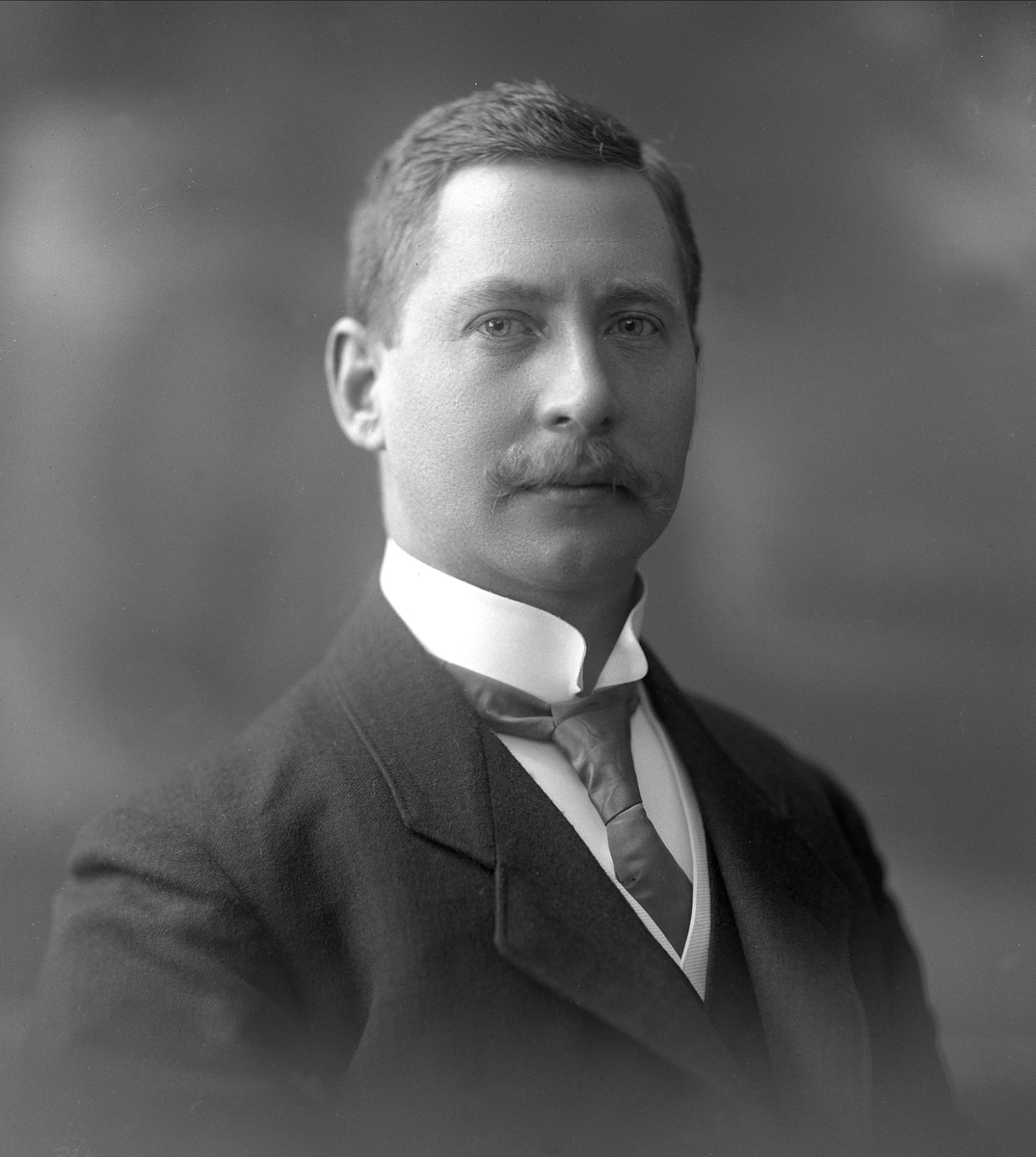 Gustav Borgen, NFB.33577