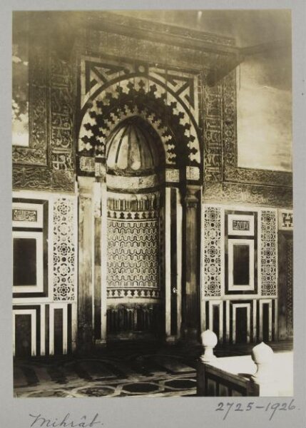 K.A.C. Creswell, Mihrab in mausoleum at the funerary khanqah of Mamluk Sultan al-Muzaffar Baybars al-Jashankir, Cairo