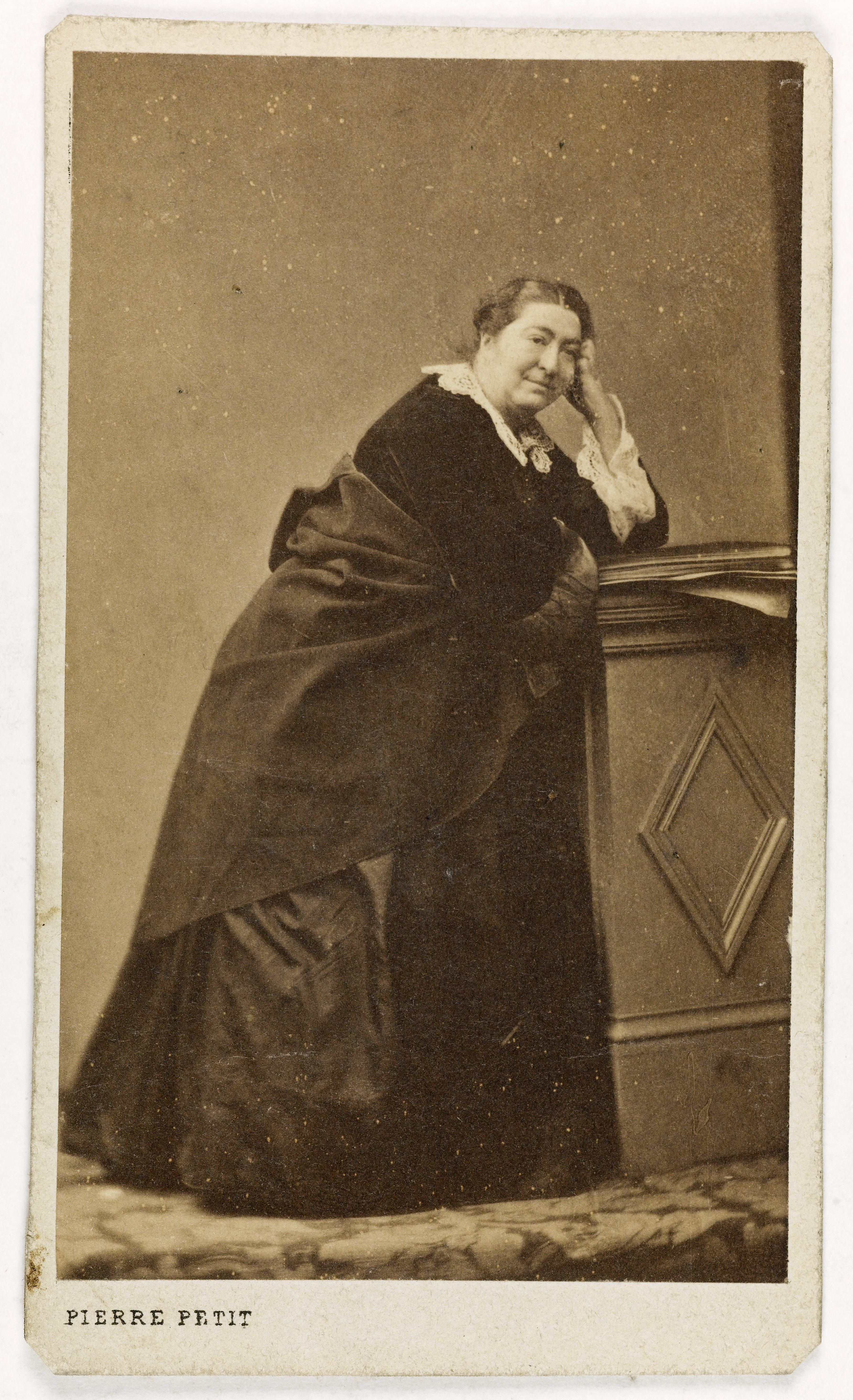Pierre Petit, Portrait de Mme Thierret (Félicia Georgin, dite), (-1873), (actrice)