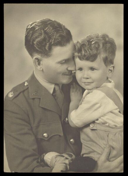 Unknown, Portrait of a Man Holding a Young Boy