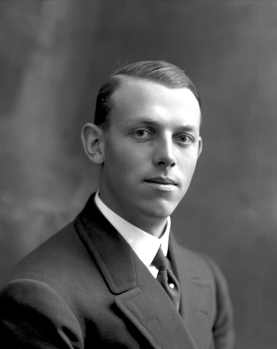 Gustav Borgen, NFB.34091