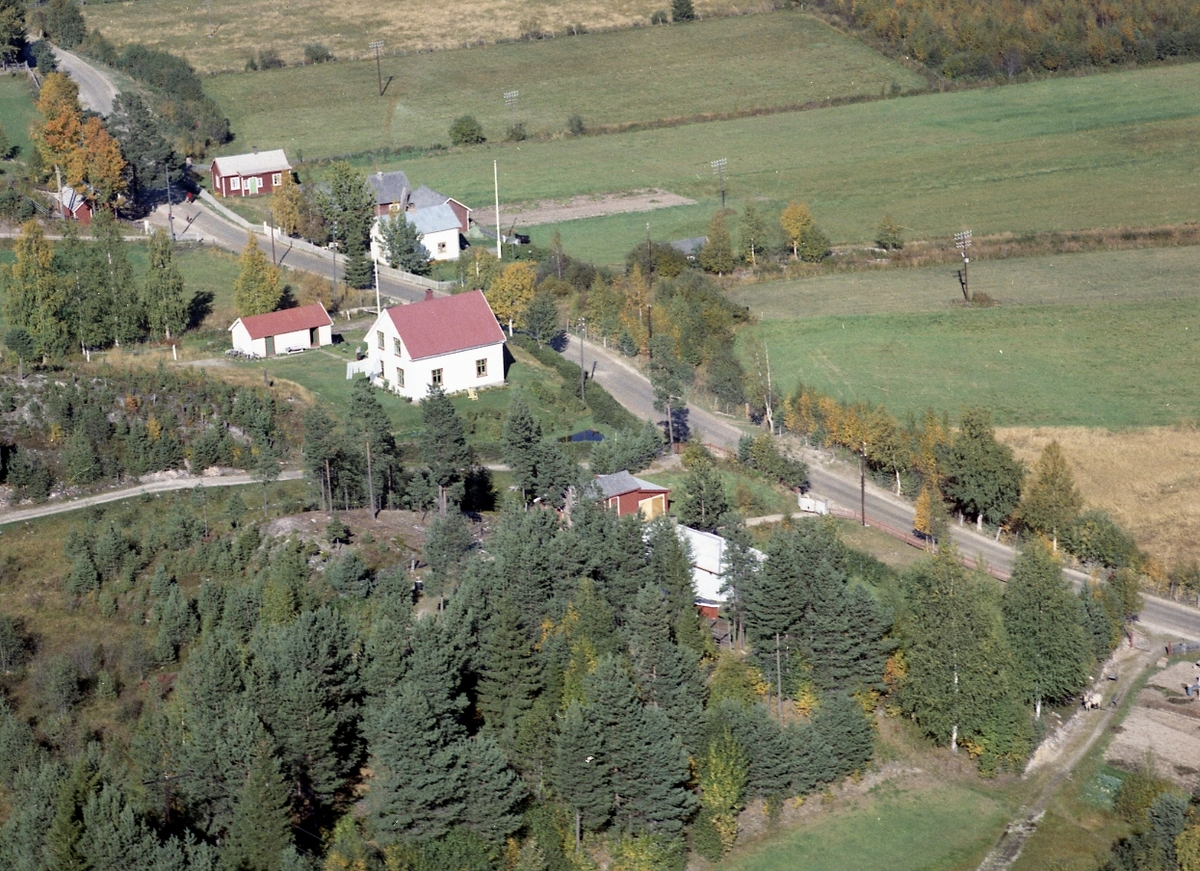 Widerøes Flyveselskap A/S, Bolighus