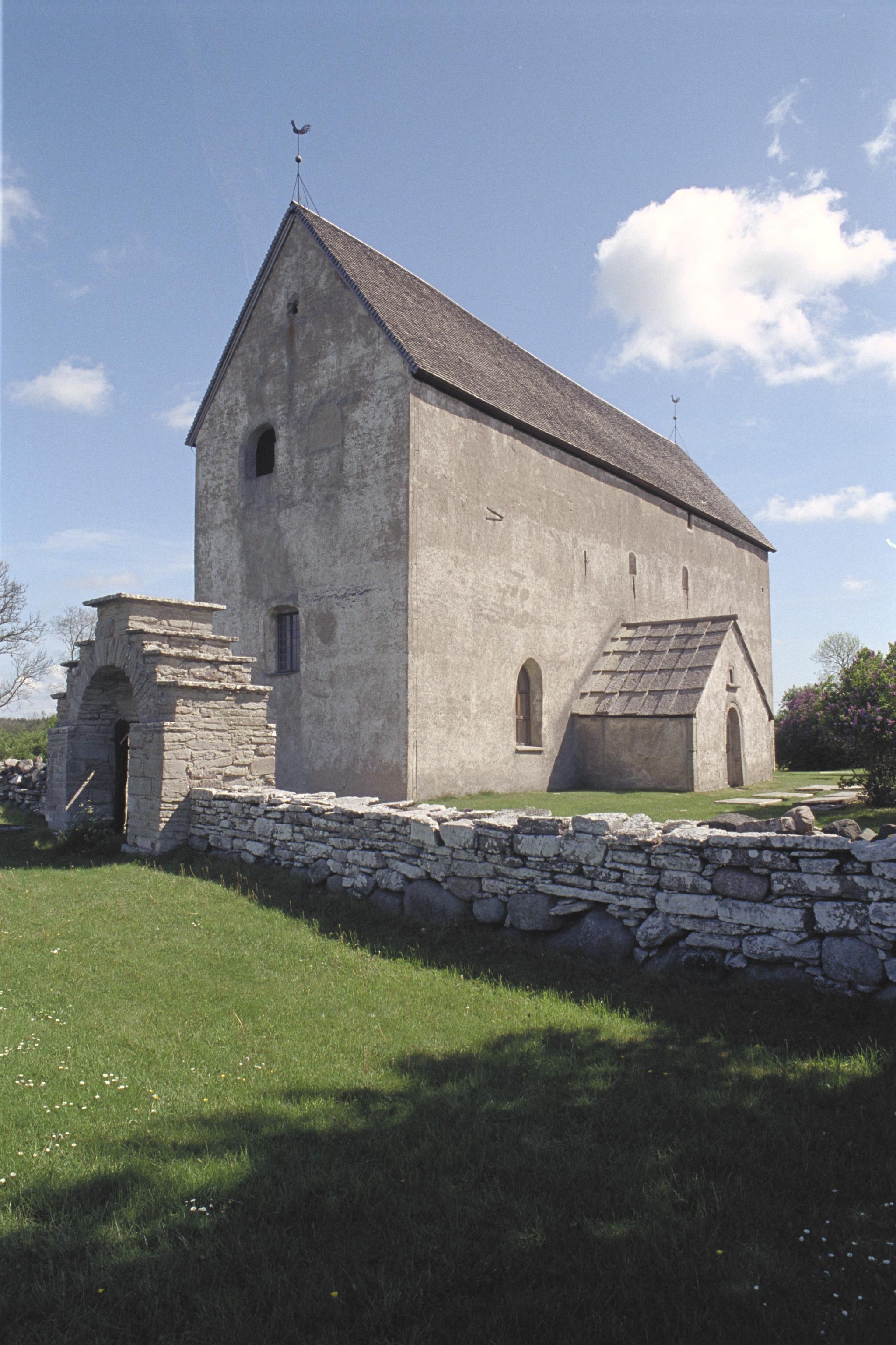 Bengt A Lundberg, Källa gamla kyrka