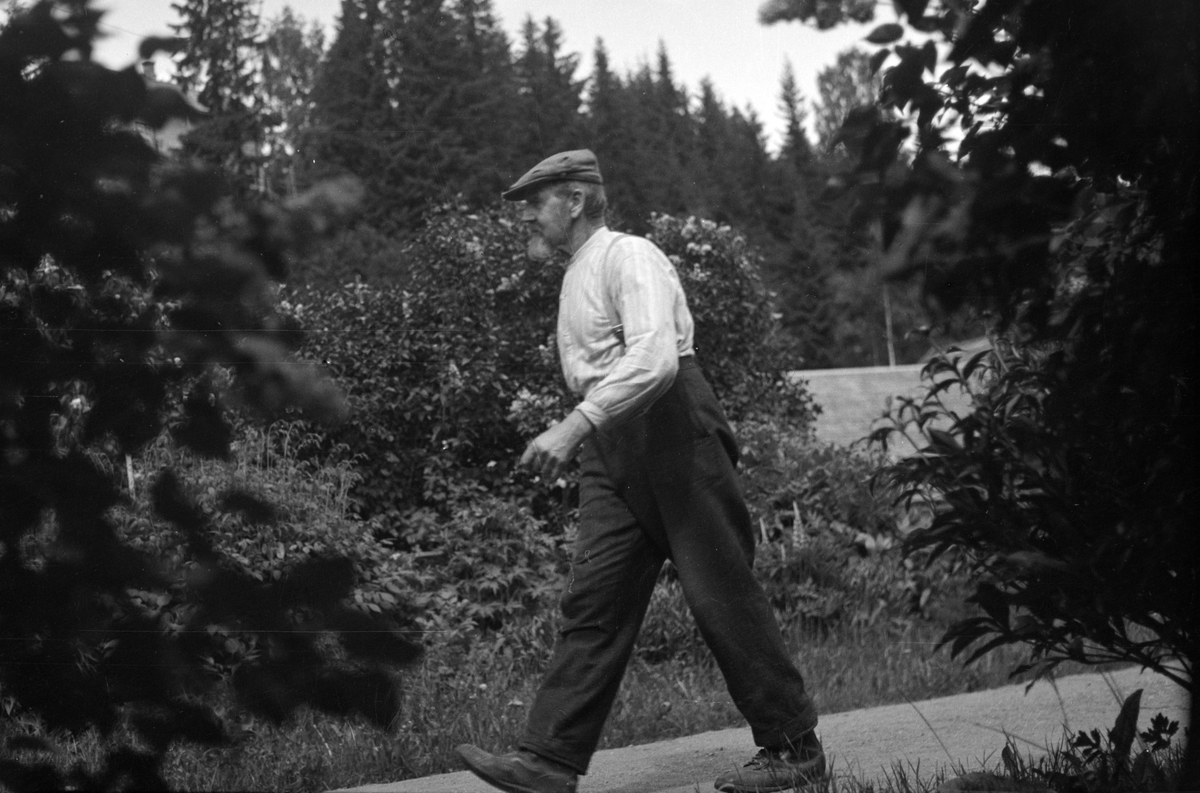 Håkon Prestkværn, Kristian Prestkværn, faren til fotografen i gange.
