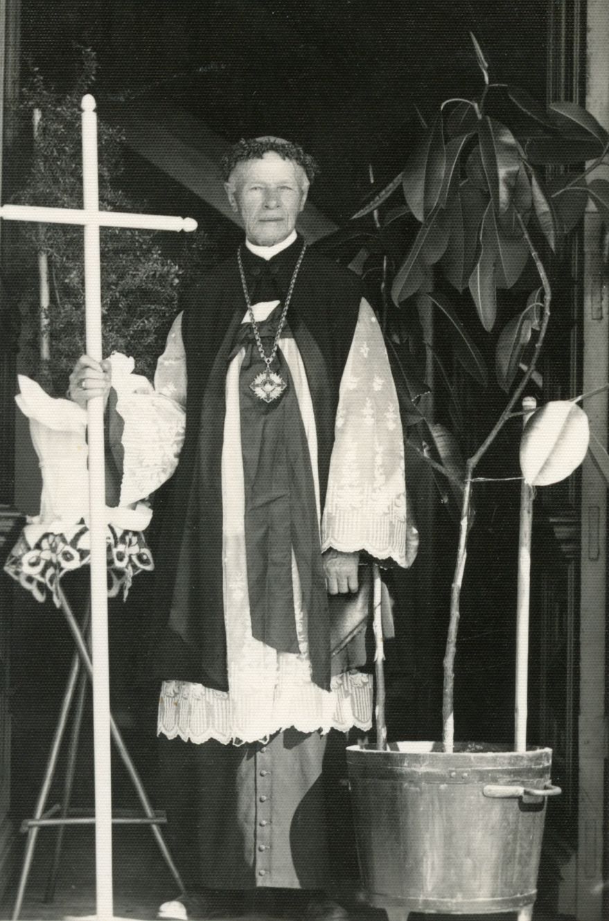 Dora Chaitaitė, Kanauninkas Aleksandras Štombergas