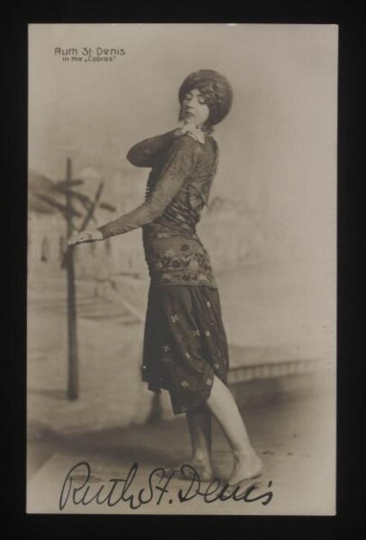 unknown, Ruth St Denis in the Cobras