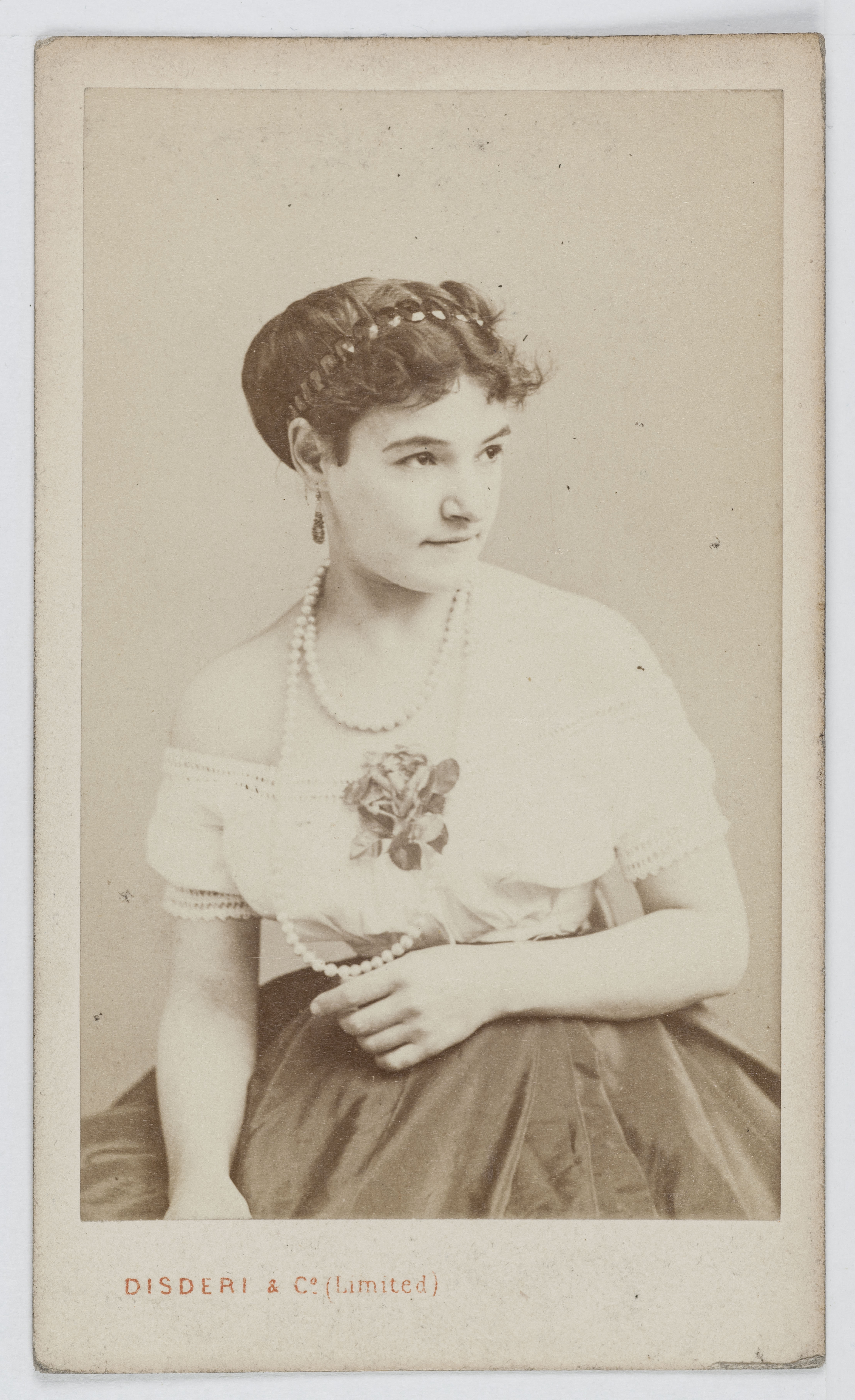 Disderi & Cie, Portrait de Miss Seymour, danseuse anglaise au Théâtre de la Porte Saint Martin.