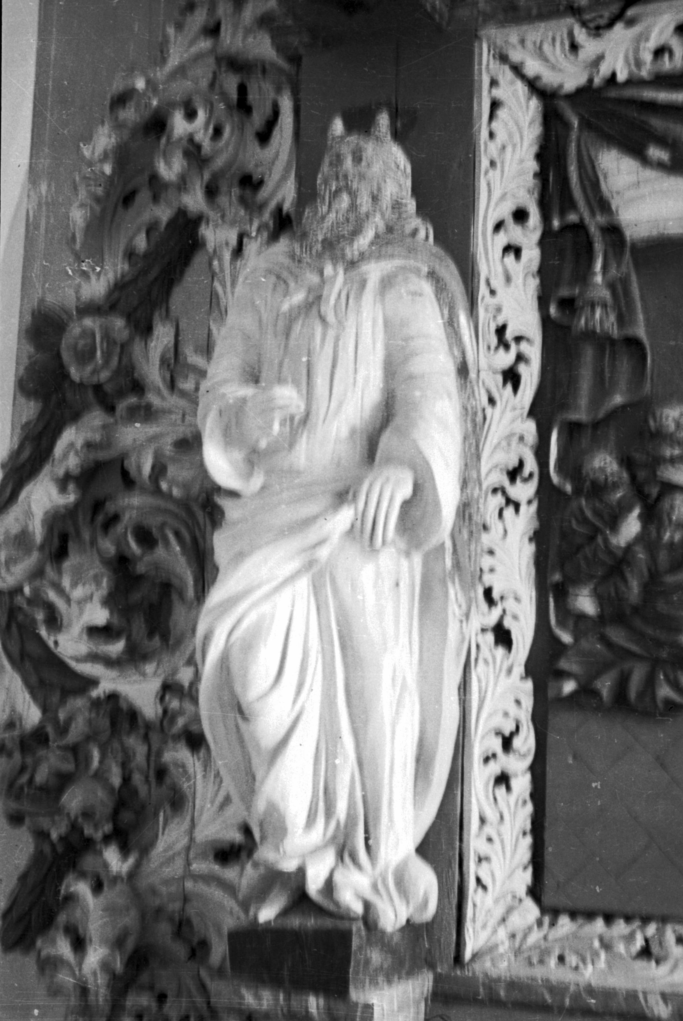 Osvald Owald, Djurröds kyrka