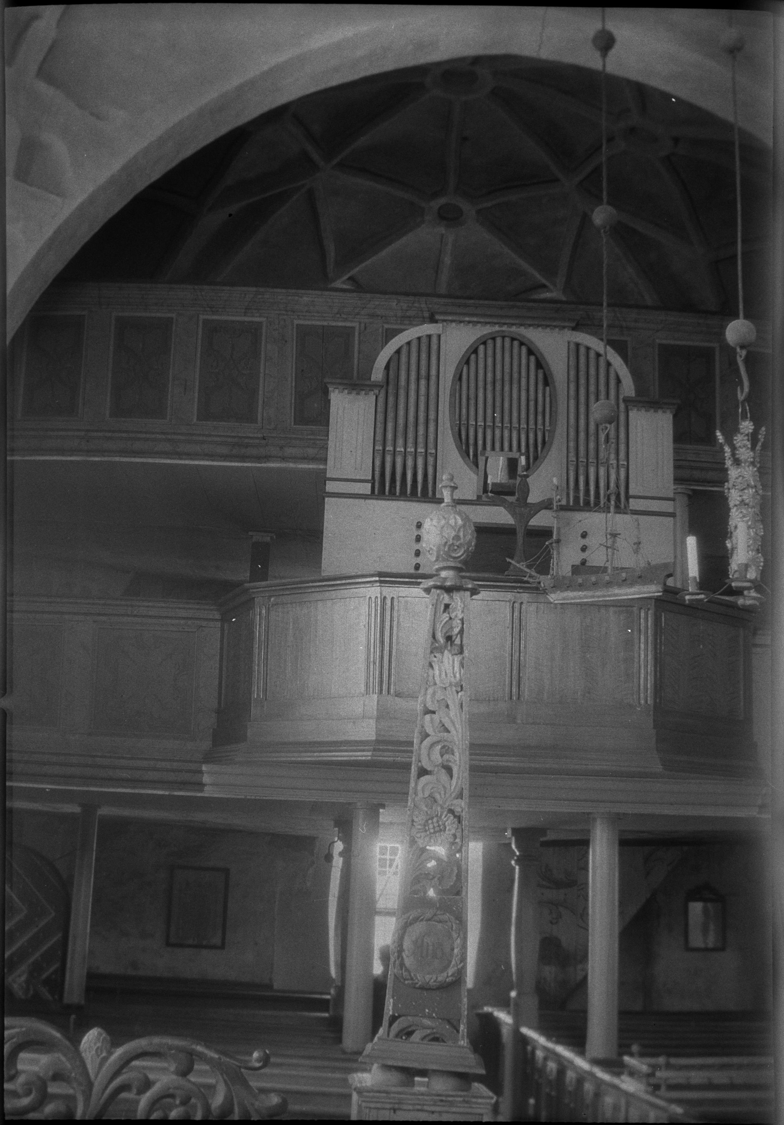 Berit Wallenberg, Trönö gamla kyrka