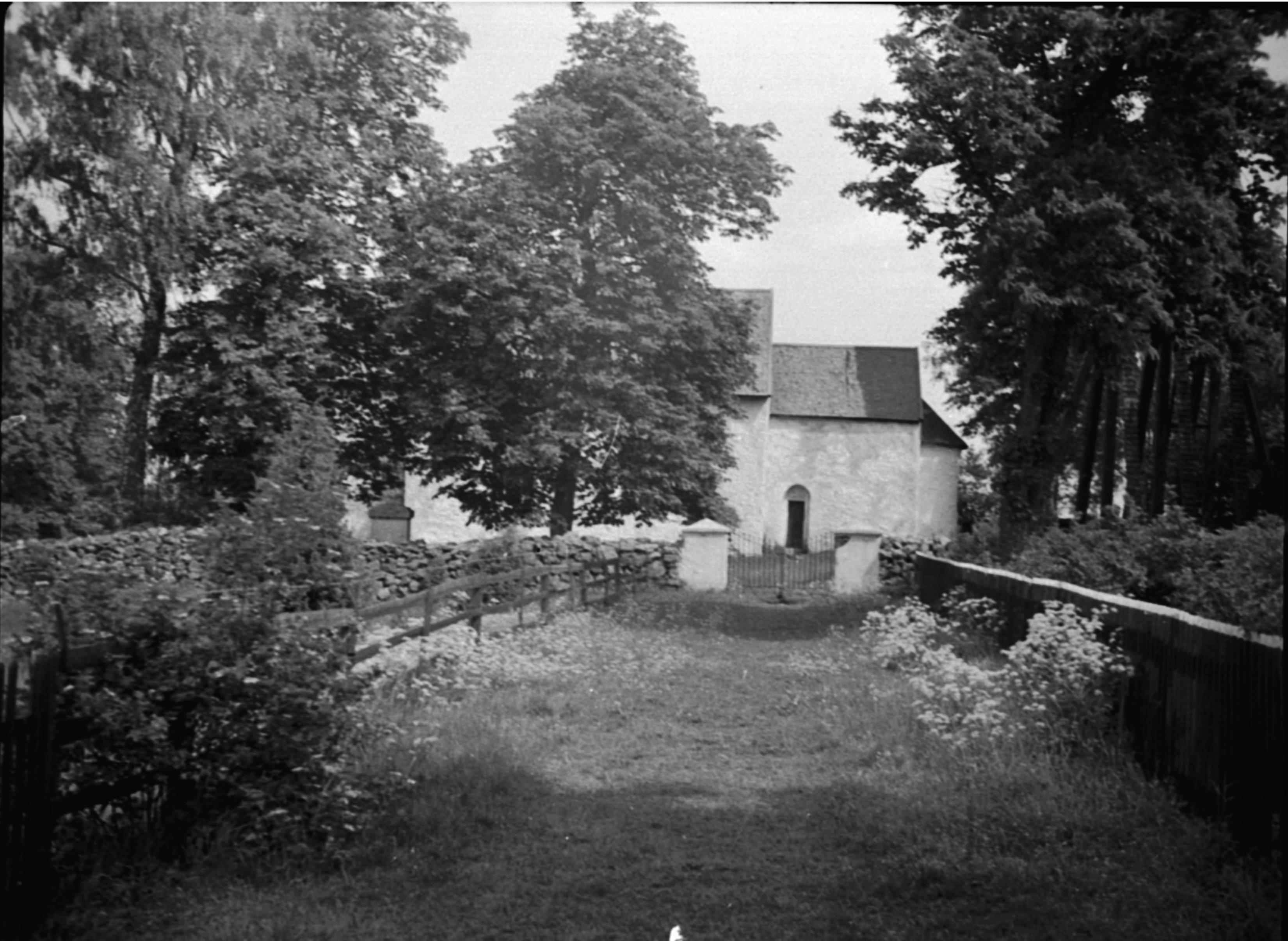 Erik Lundberg, Vallsjö gamla kyrka