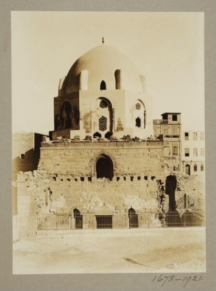K.A.C. Creswell, Mausoleum of Mamluk Sultan al-Ashraf Khalil under restoration, Cairo