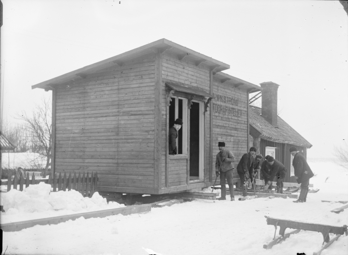 Skötsner-Edhlund, Skötsner-Edhlunds sommarateljé flyttas till Söderön, Öregrund, Uppland 1914