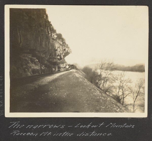 Unknown, [The Narrows — Lookout Mountain]