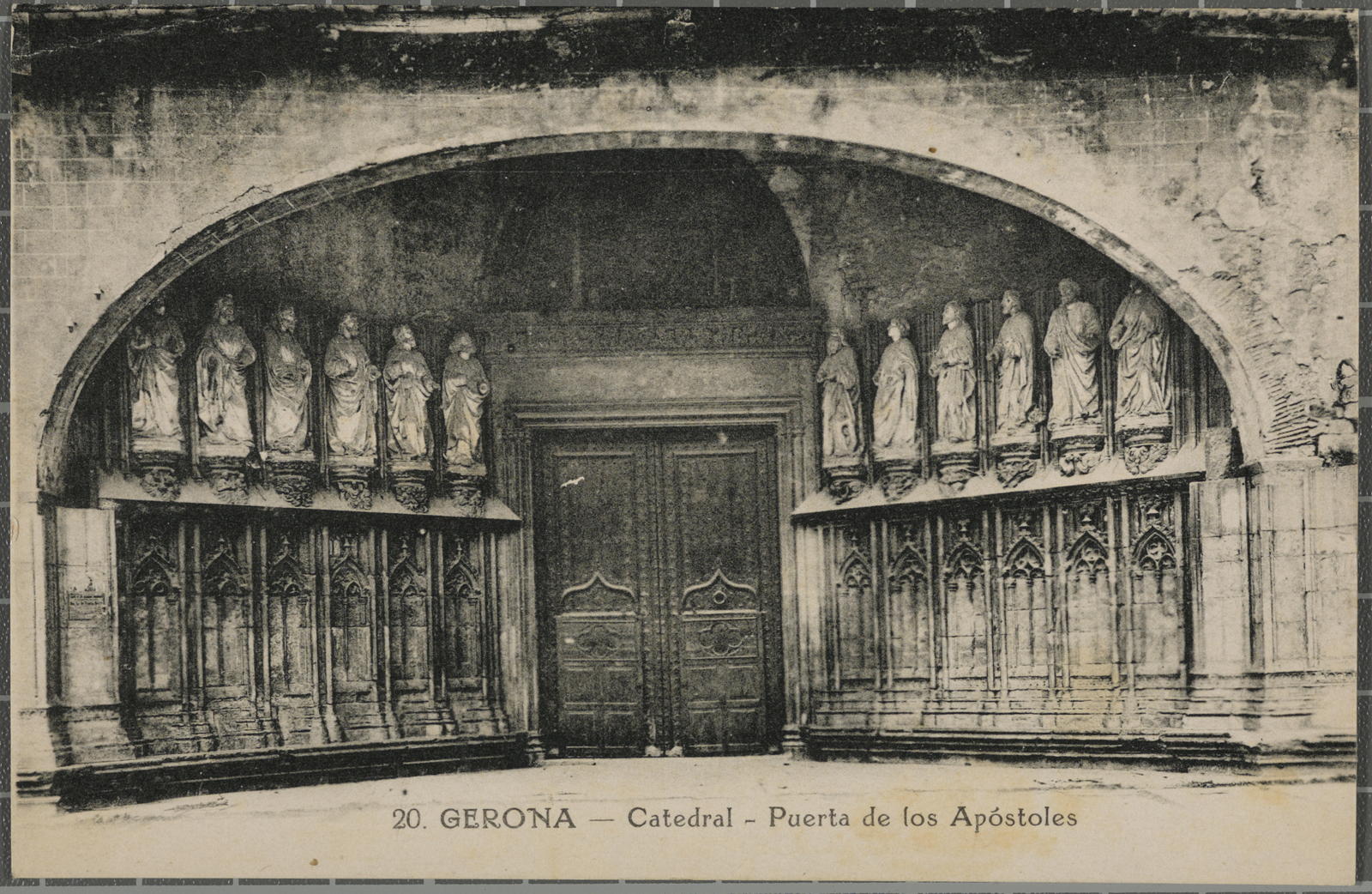 Desconegut, 20. Gerona - Cathedral - Puerta de los Apóstoles